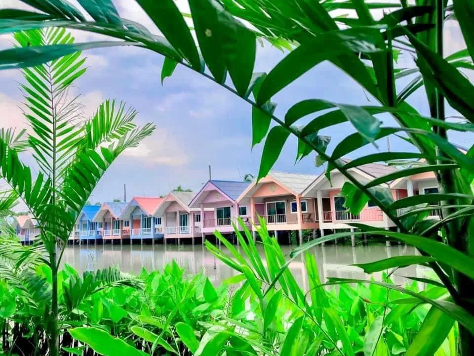 Property building in Baan Chay Namm Resort