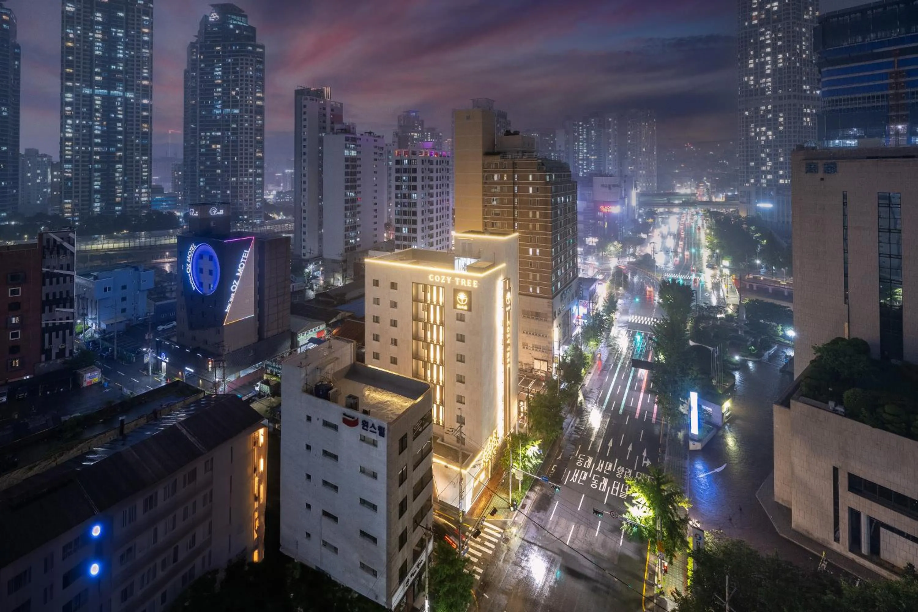 Property building in Cozy Tree Hotel Seomyeon