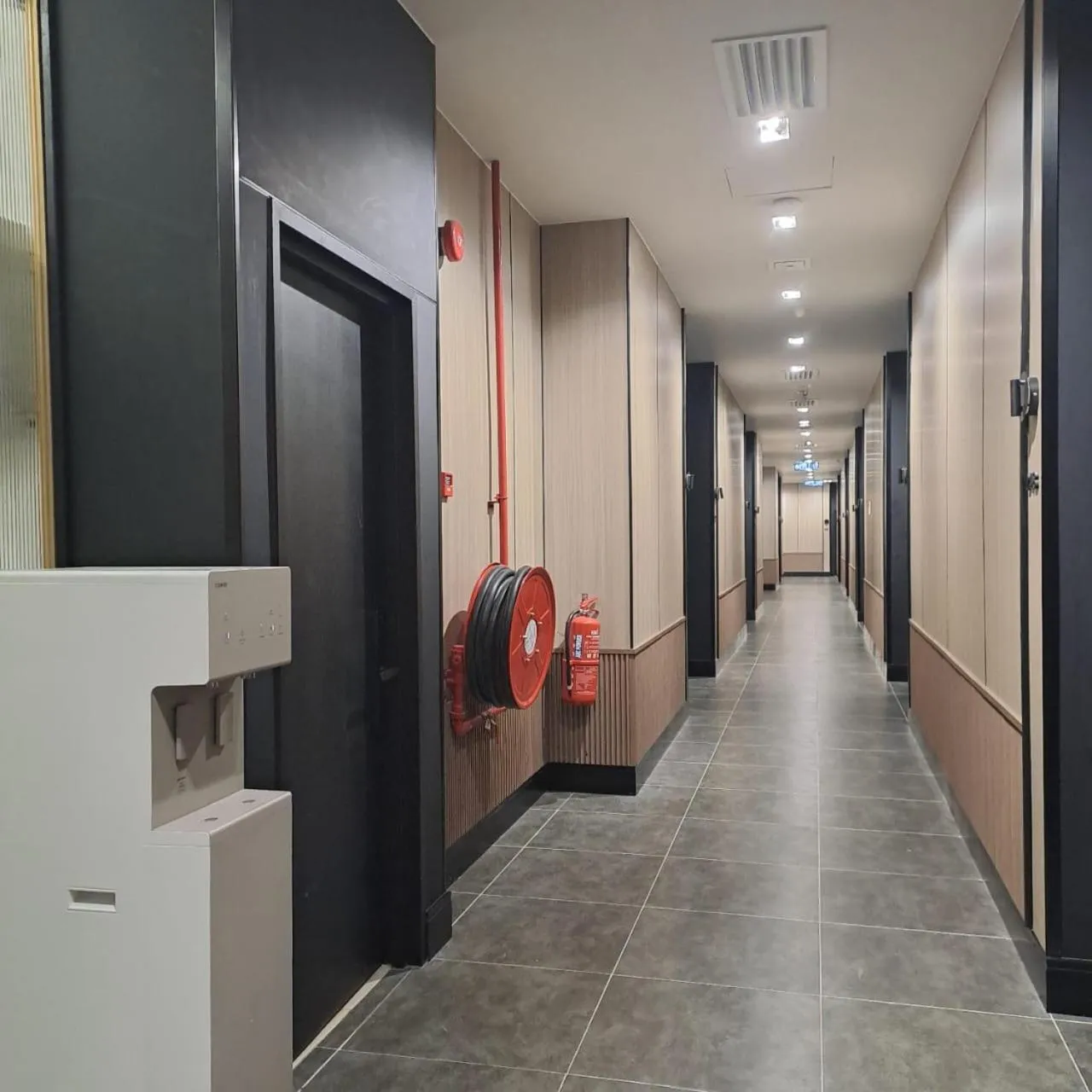 Urban Inn, Myra Meranti