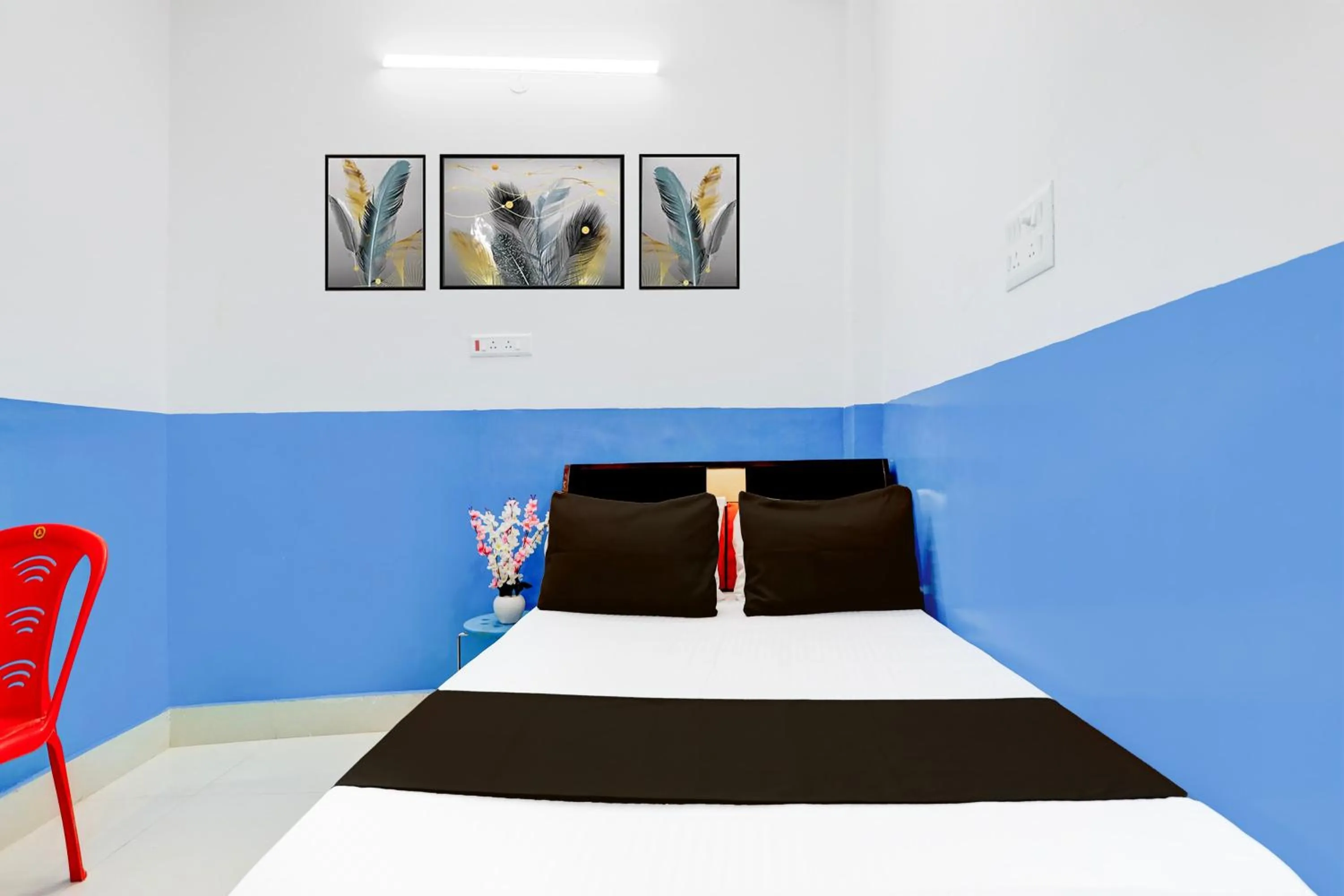 Bedroom, Bed in Hotel O THE HIGHWAY HOTEL