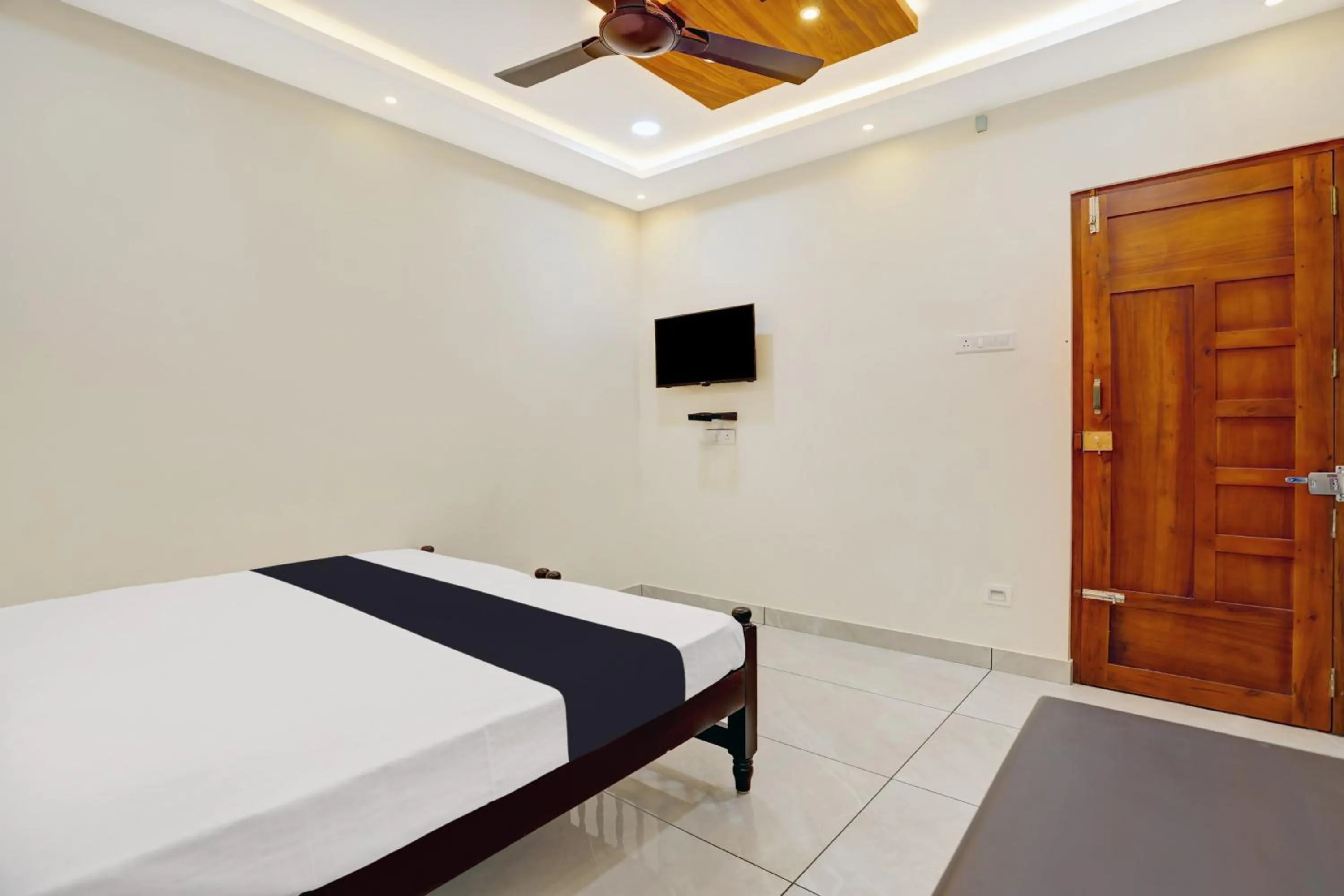 Bedroom, Bed in Hotel O PULARI BACKWATER & ROOMS