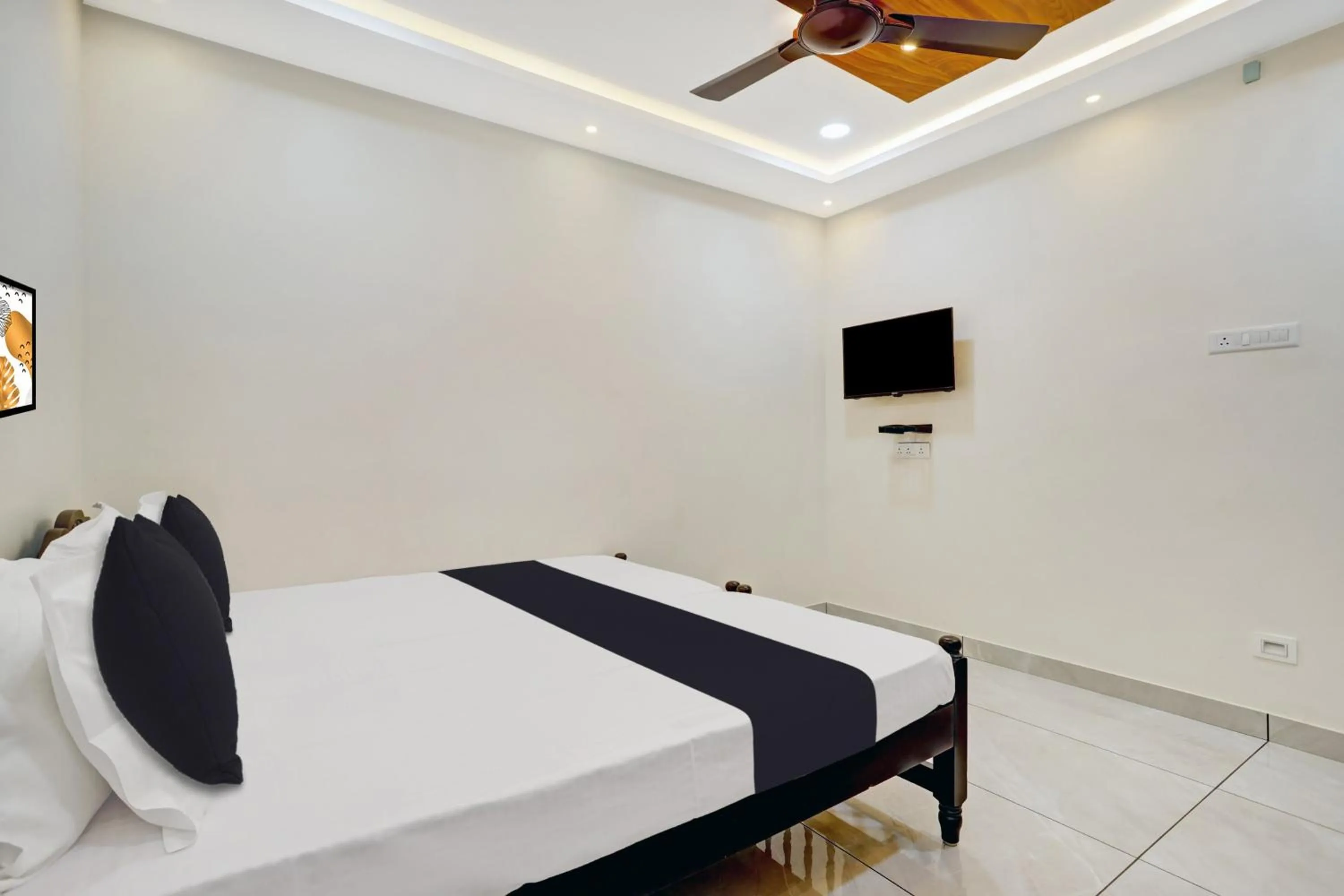 Bedroom, Bed in Hotel O PULARI BACKWATER & ROOMS