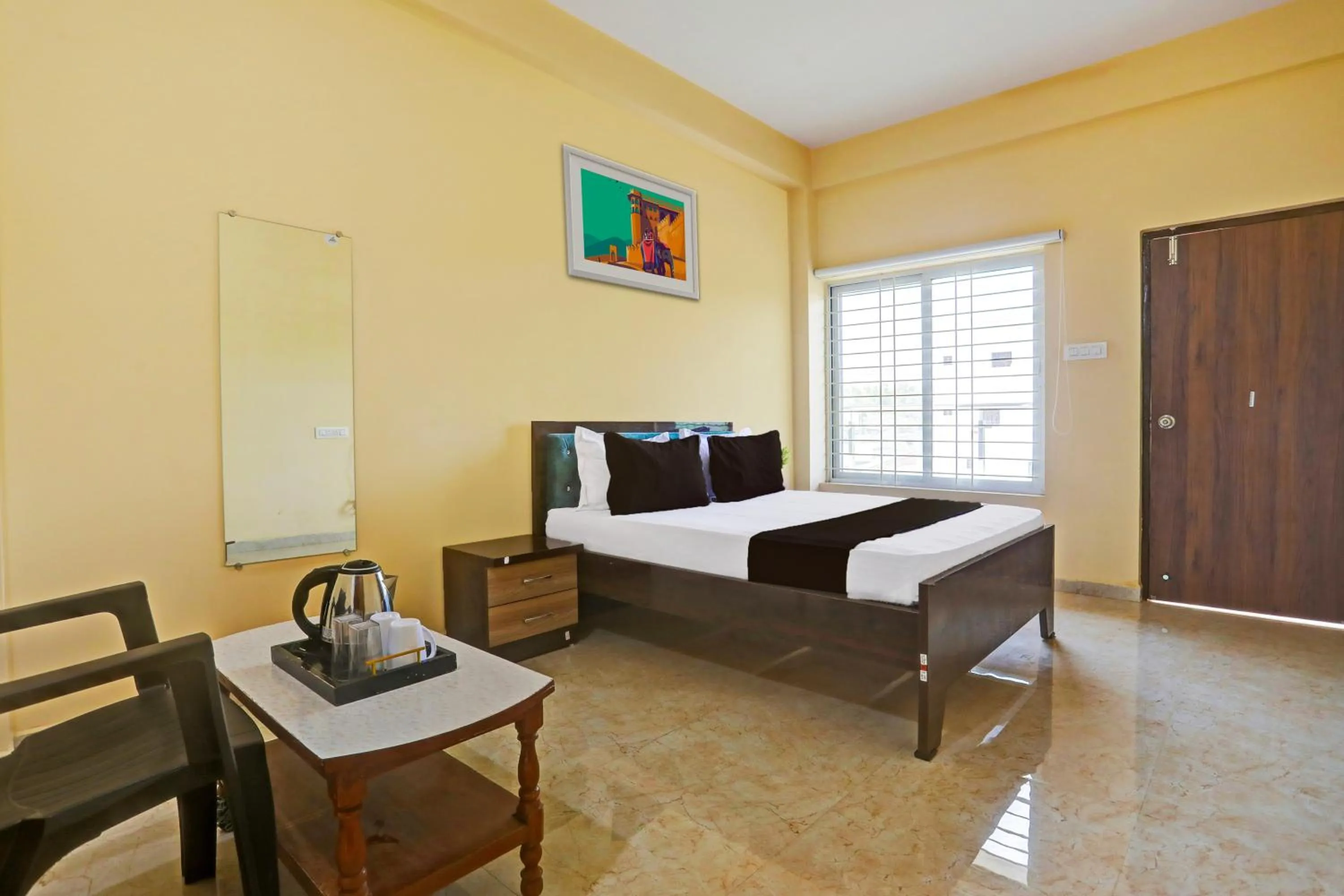 Bedroom, Bed in Super Hotel O Zoo Palace