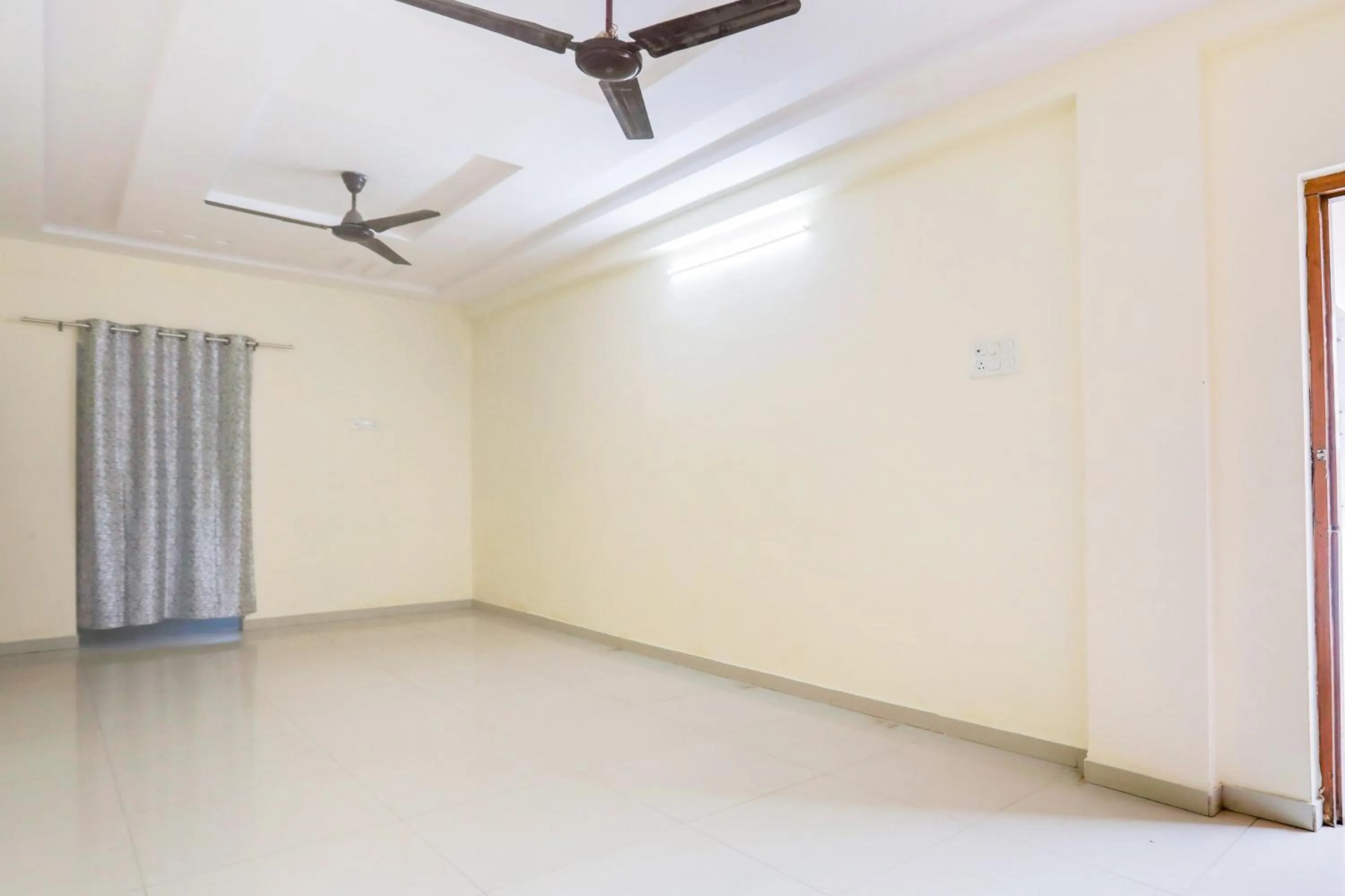 Lobby or reception in Hotel O Grand Trinity