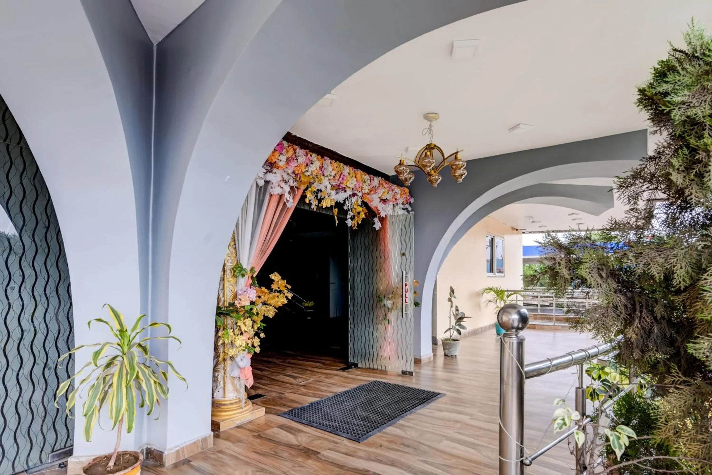 Facade/entrance in Super Collection O Harsh Regency