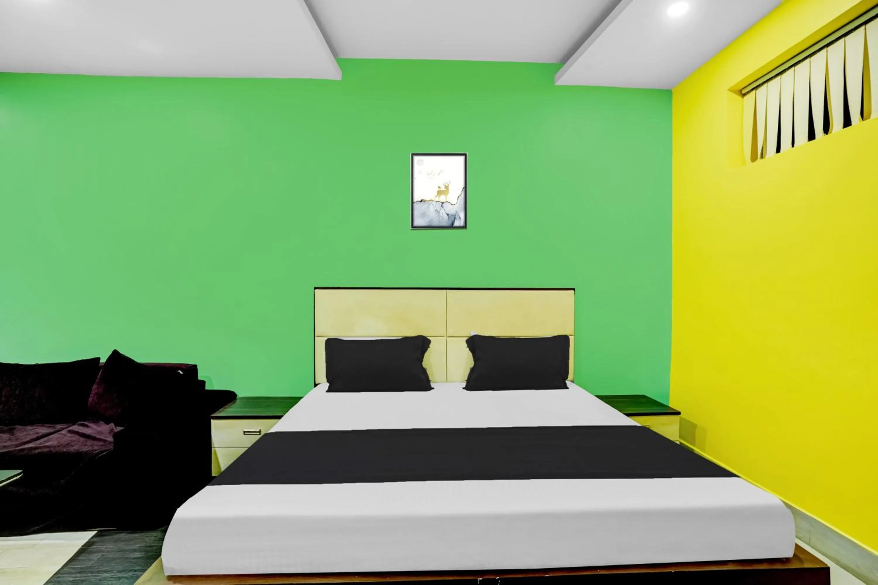 Bedroom, Bed in Hotel O Harsh Regency