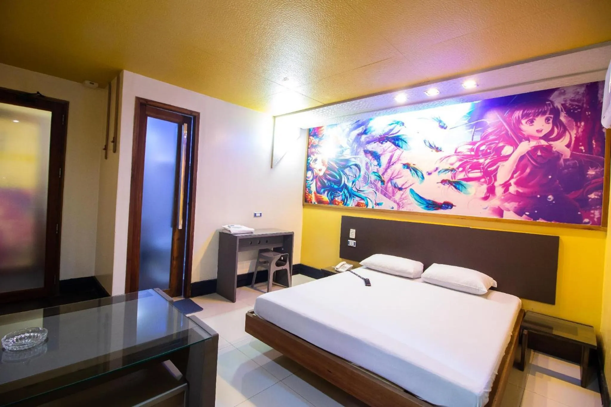 Bedroom, Bed in Hotel Dreamworld Las Pinas