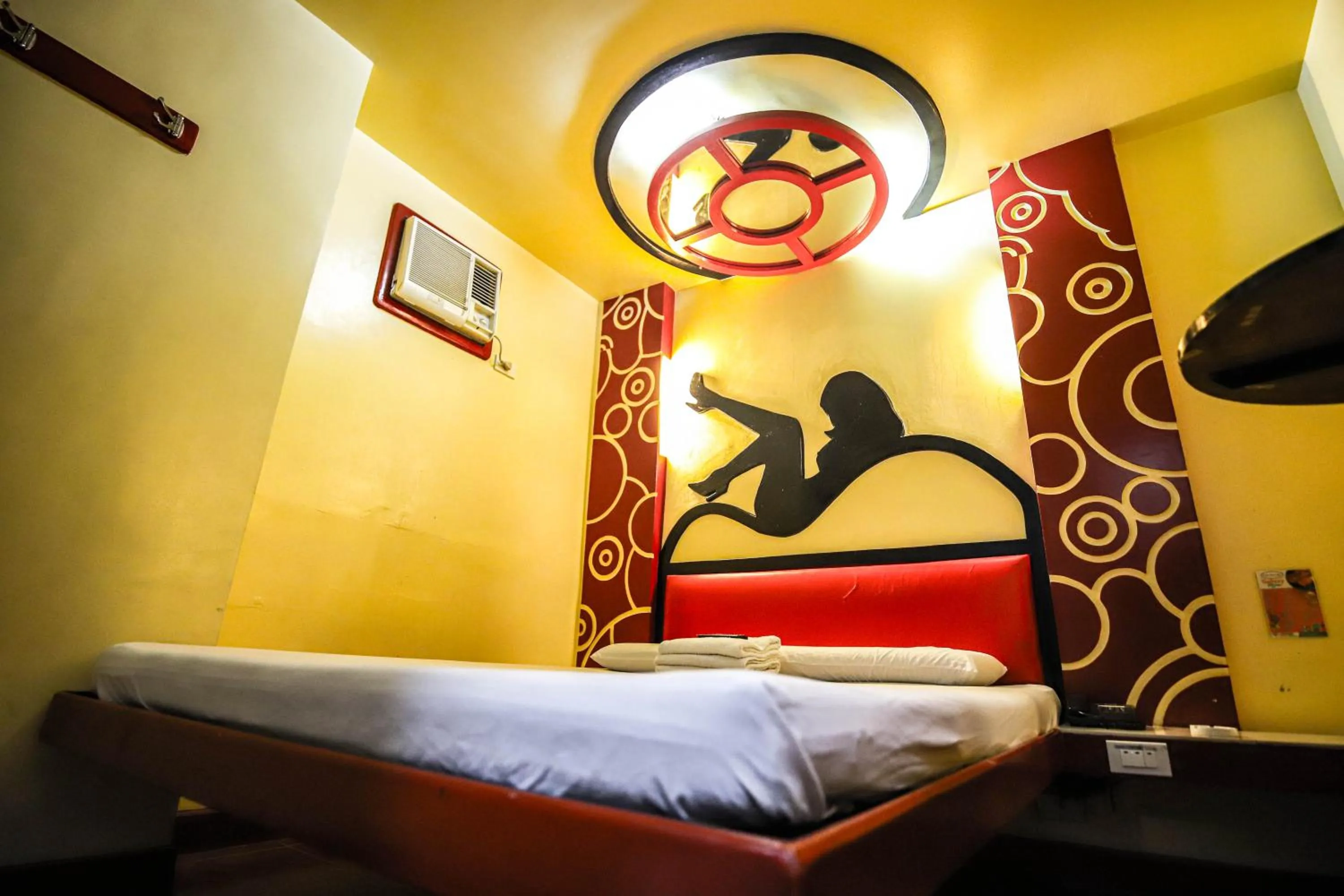 Bed in Astrotel Novaliches