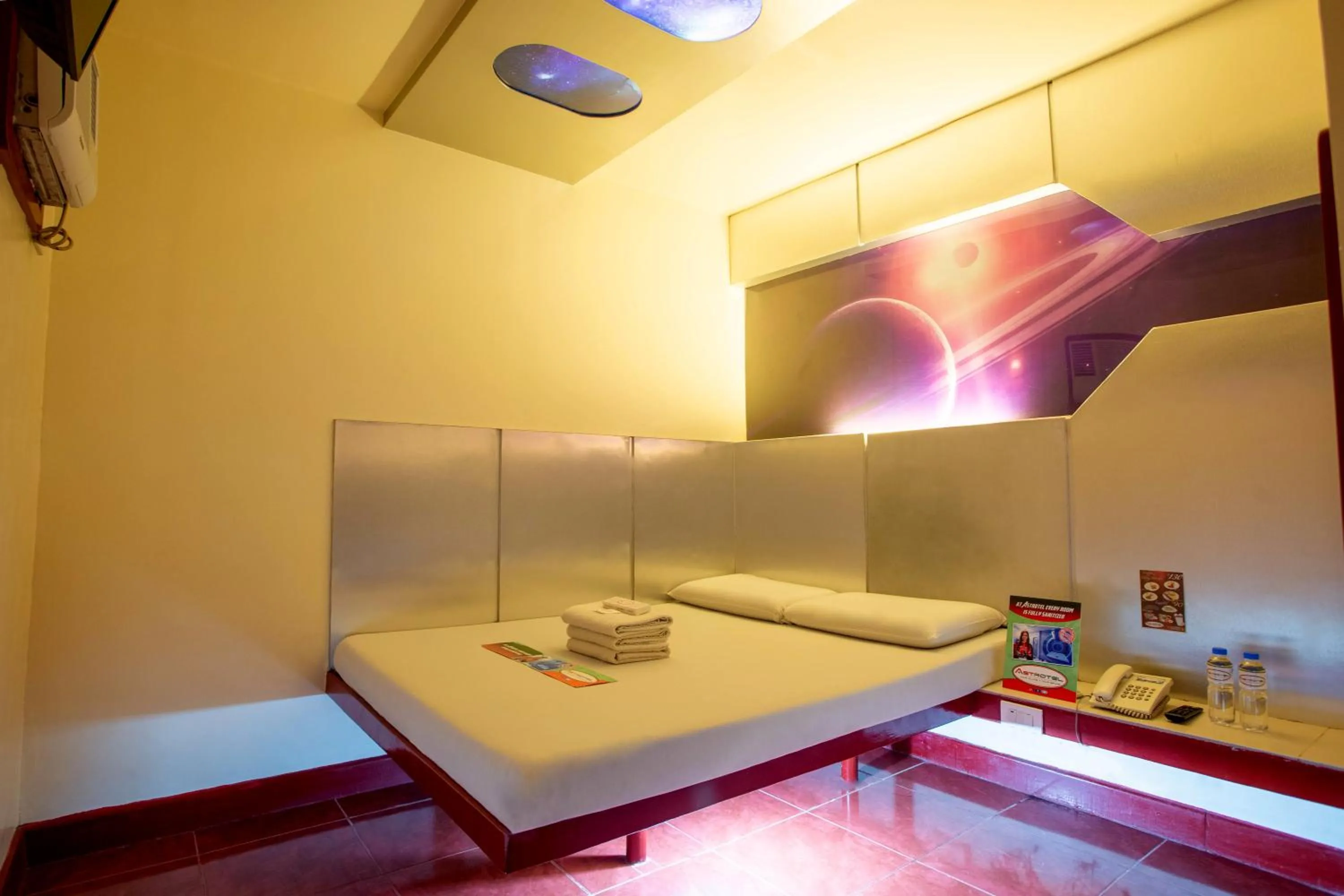 Bed in Astrotel Novaliches