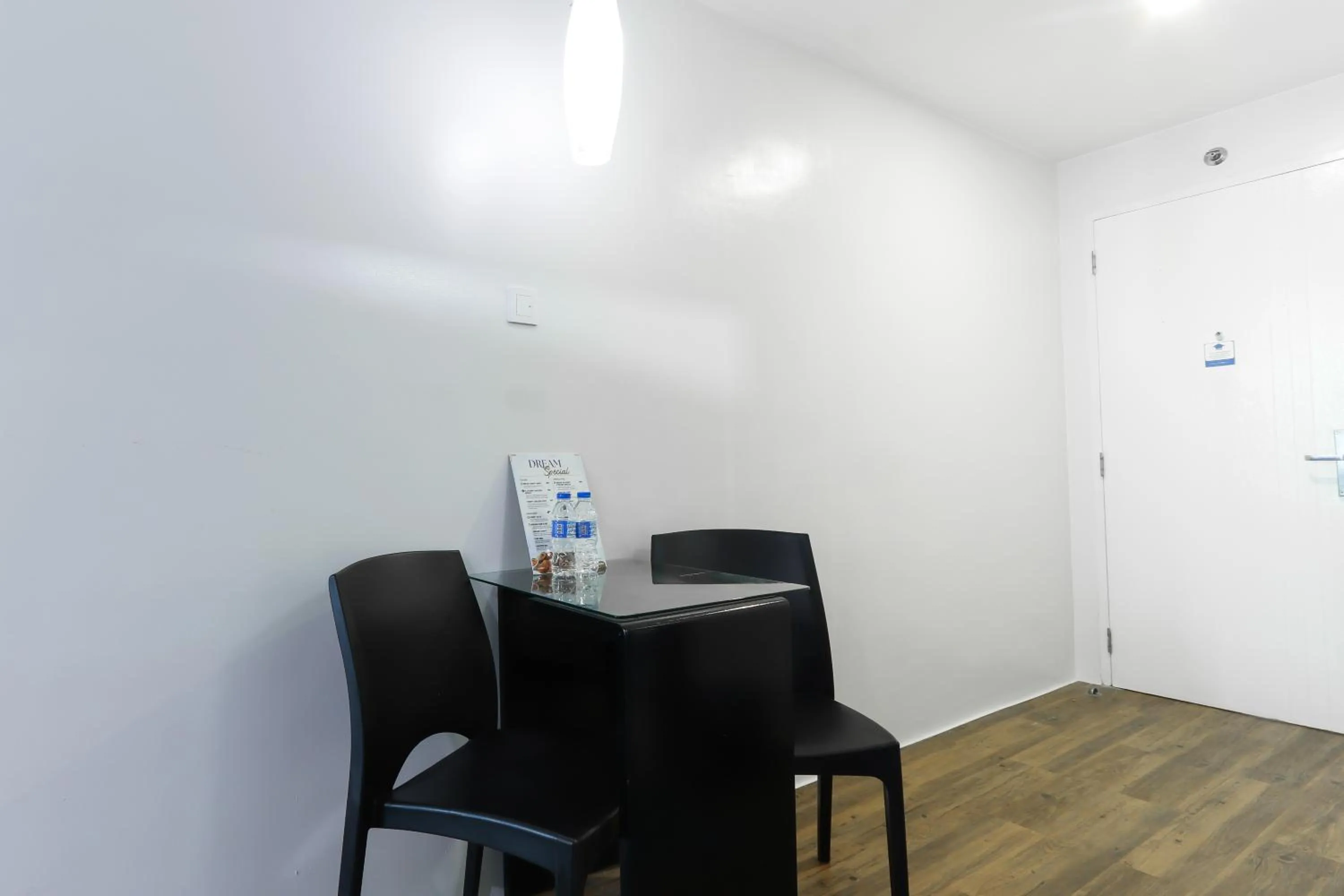 Bedroom in Hotel Dreamworld North Edsa