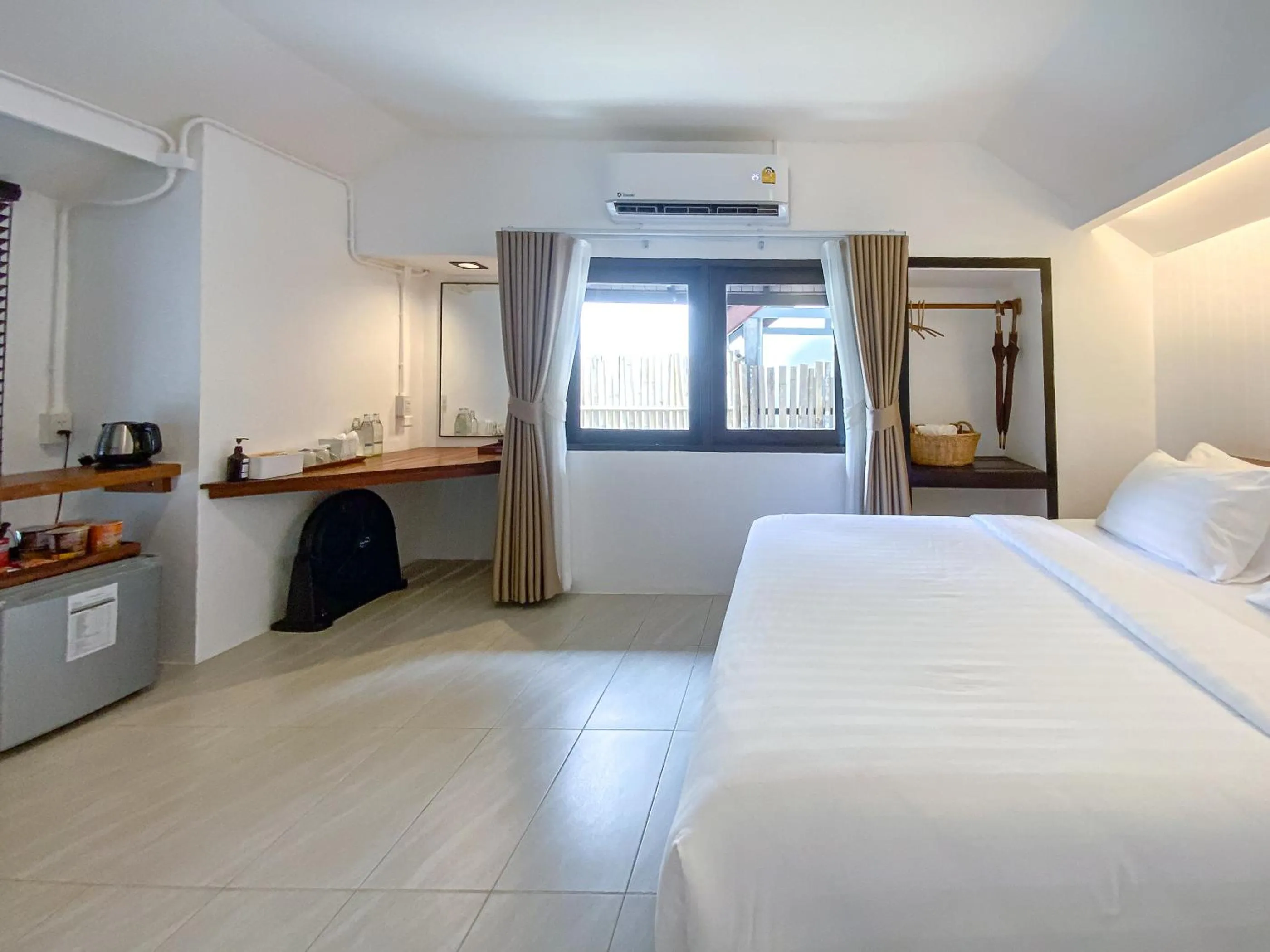 Bedroom, Bed in Chumphon Cabana Resort