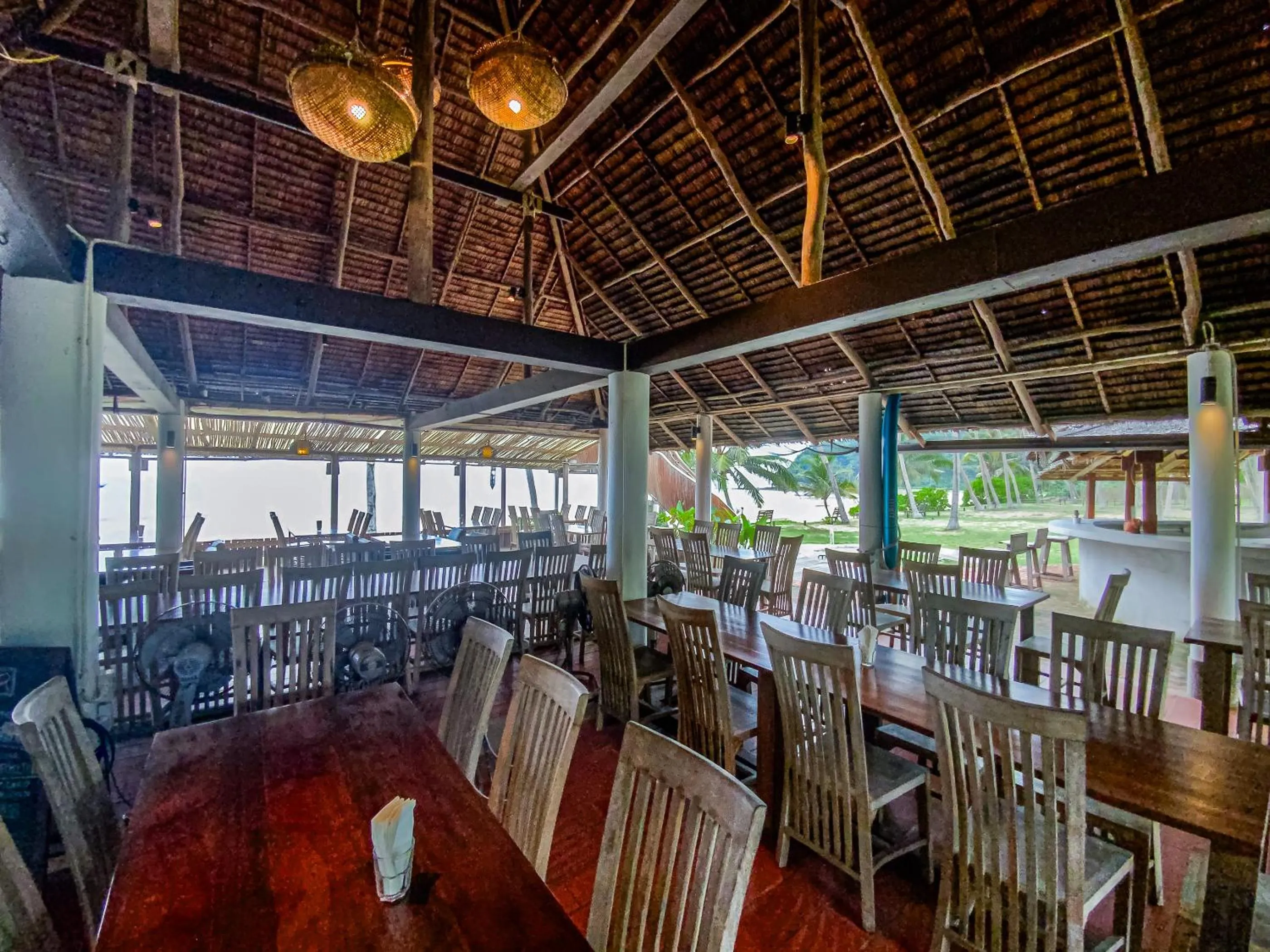 Restaurant/places to eat in Chumphon Cabana Resort