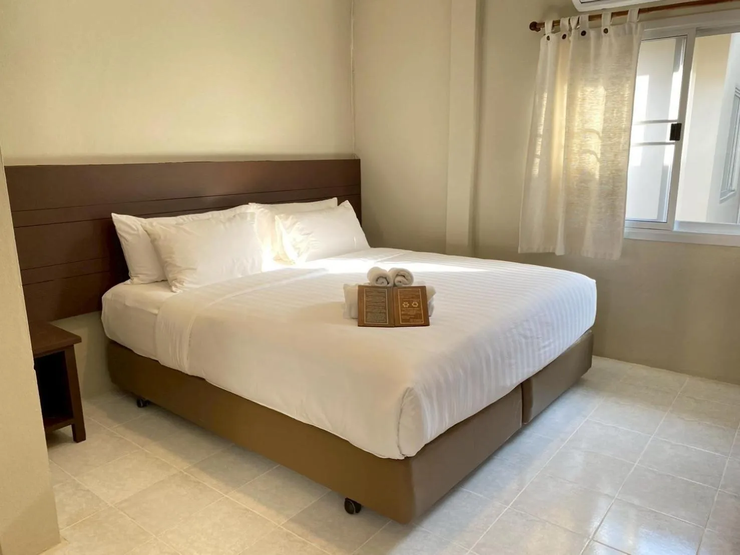 Bed in Chumphon Cabana Resort