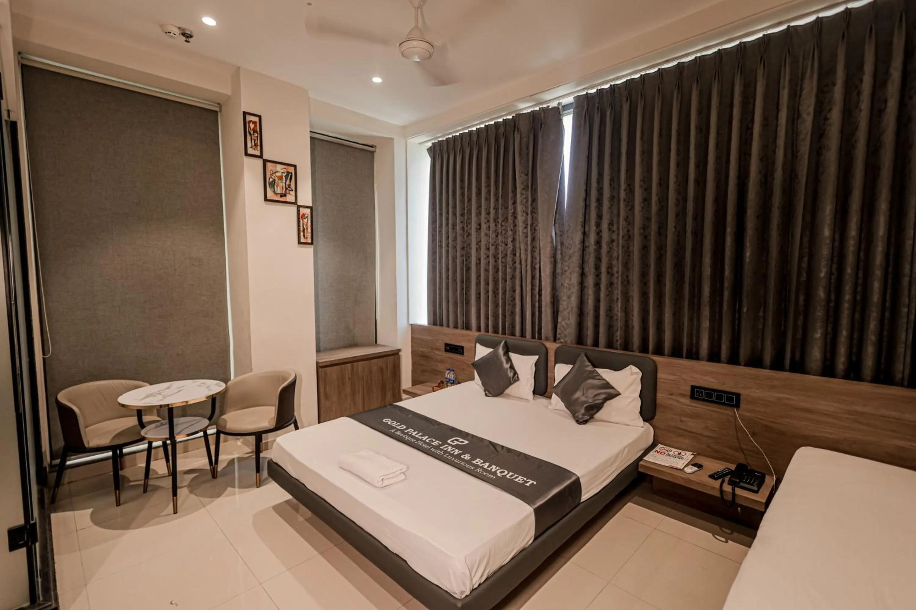 Photo of the whole room, Bed in Hotel Gold Palace Inn