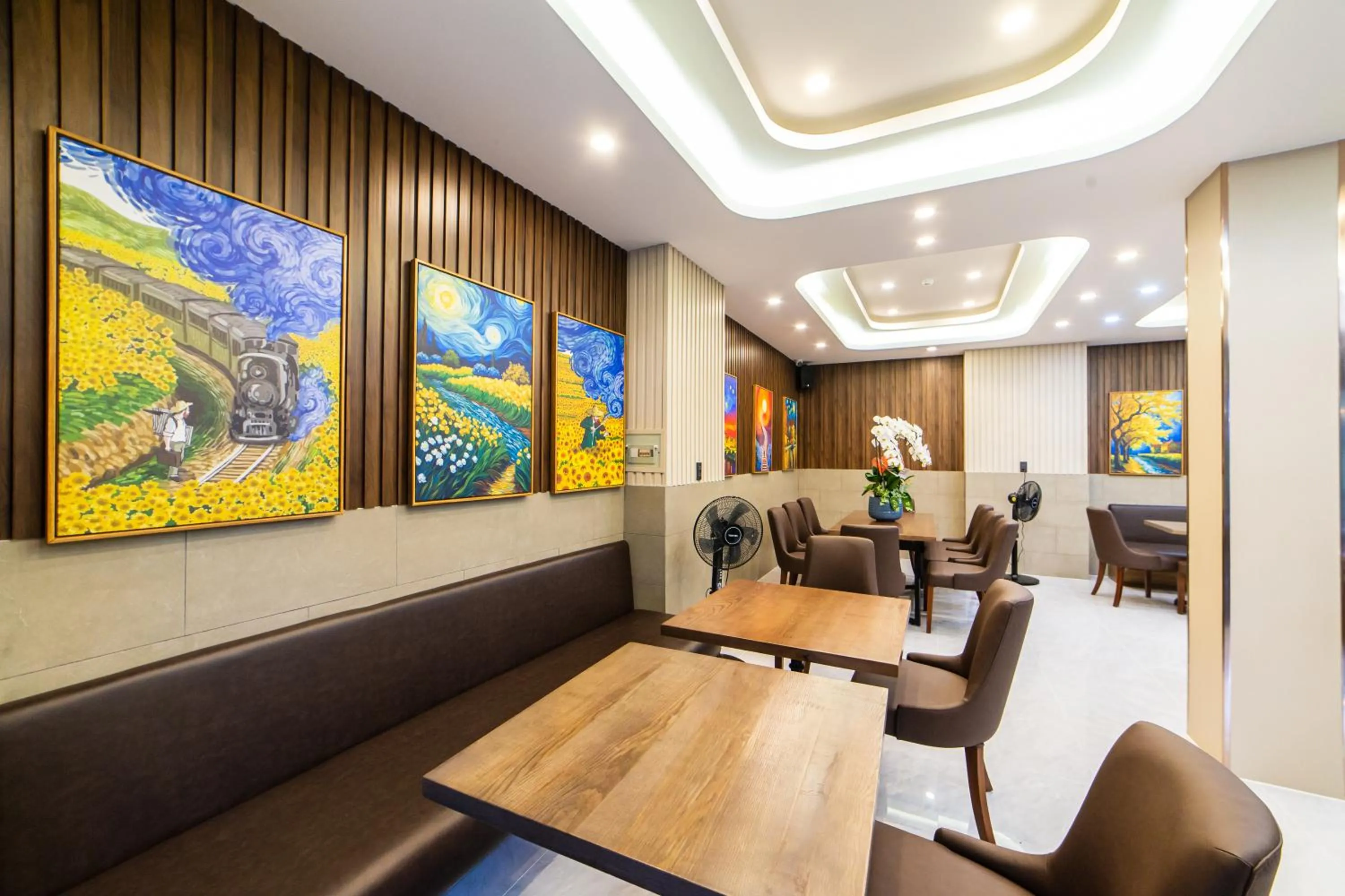 Seating area in TP Dalat Hotel