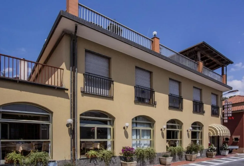 Property building in Hotel Giovanna