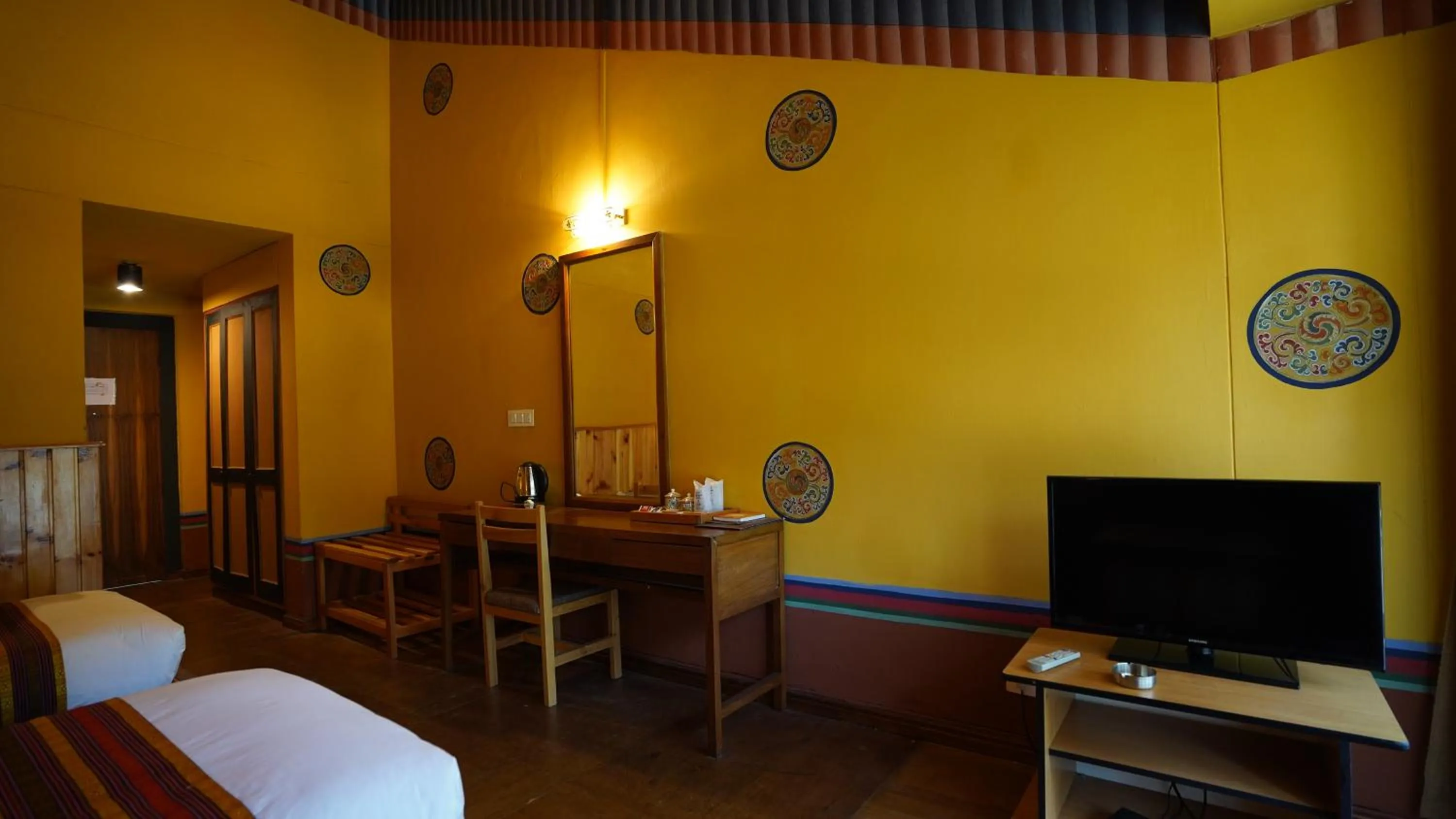 Bed in Hotel Olathang