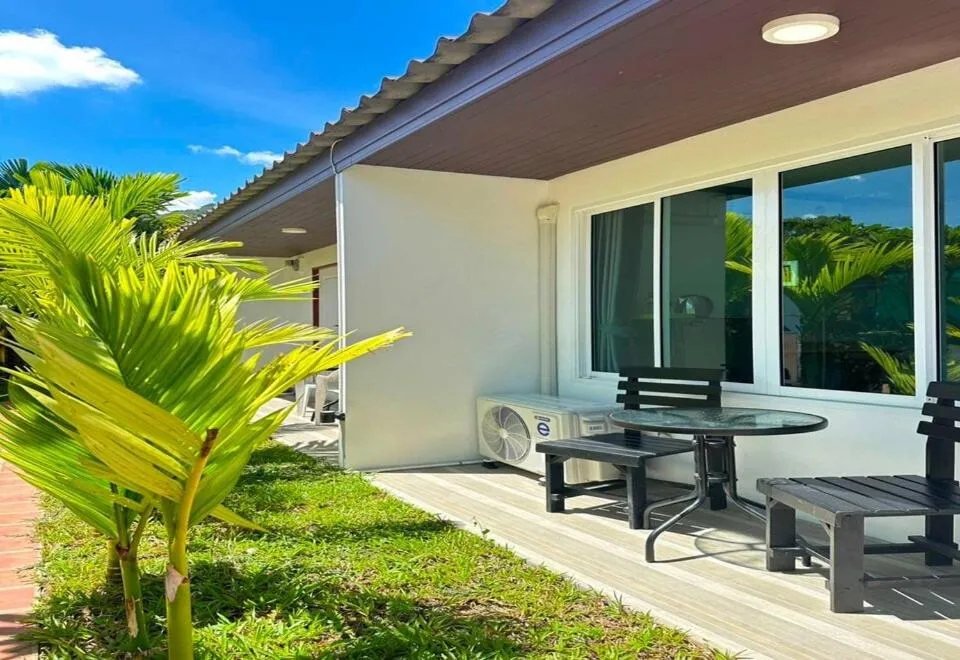 Facade/entrance in OYO 75492 Carpe Diem Homestay