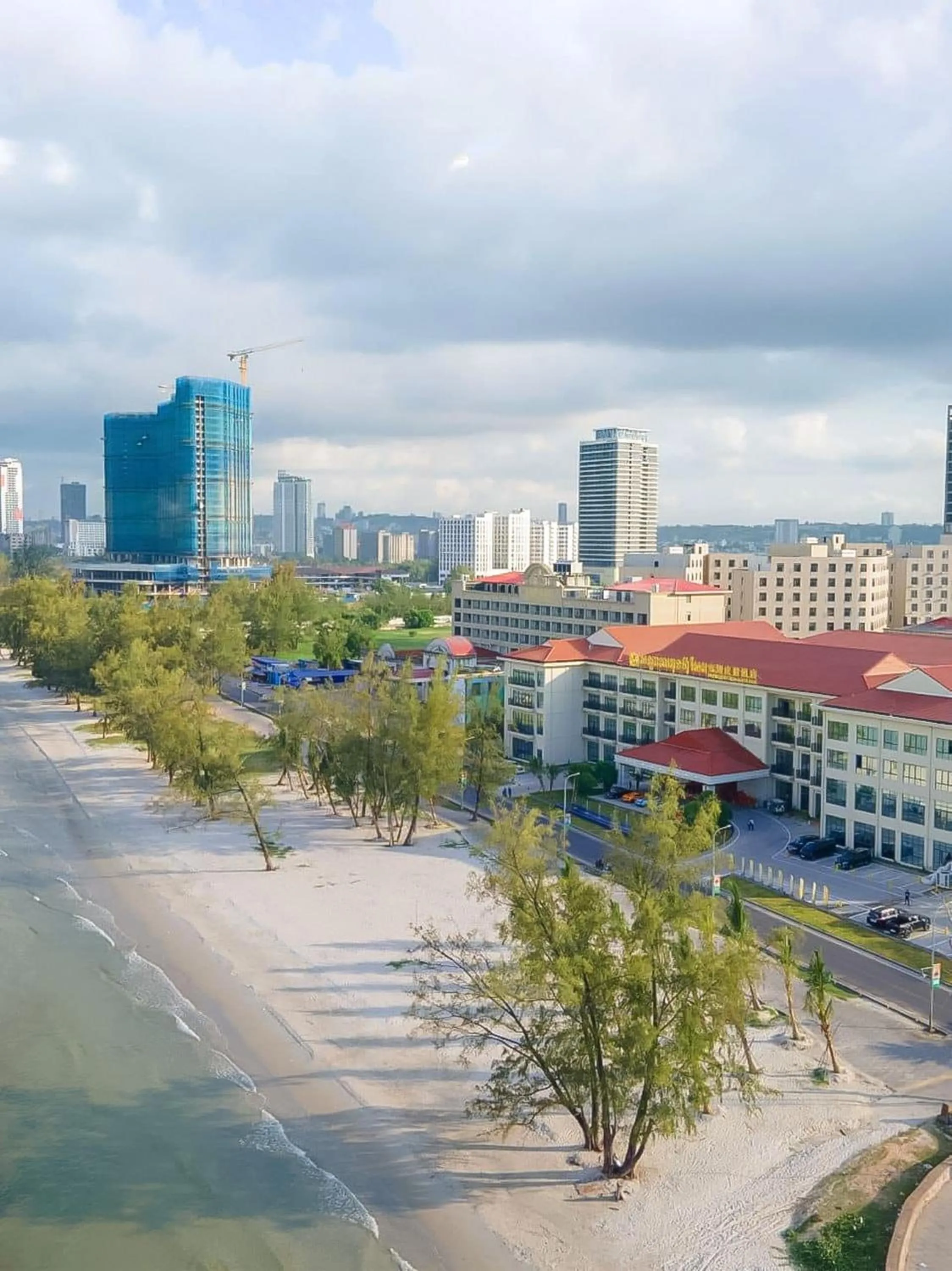 Property building in DongHu Resort Hotel