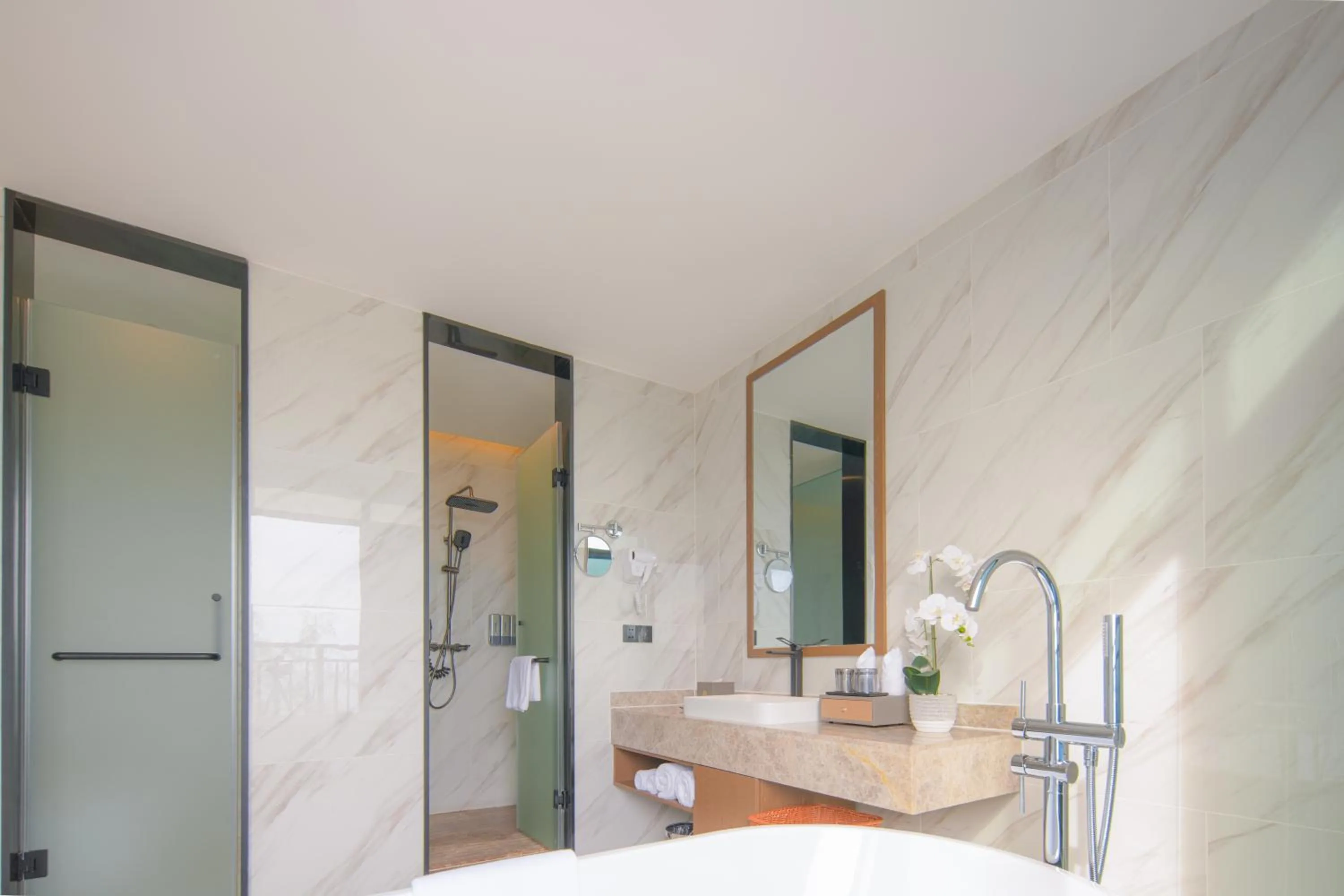 Bathroom in DongHu Resort Hotel