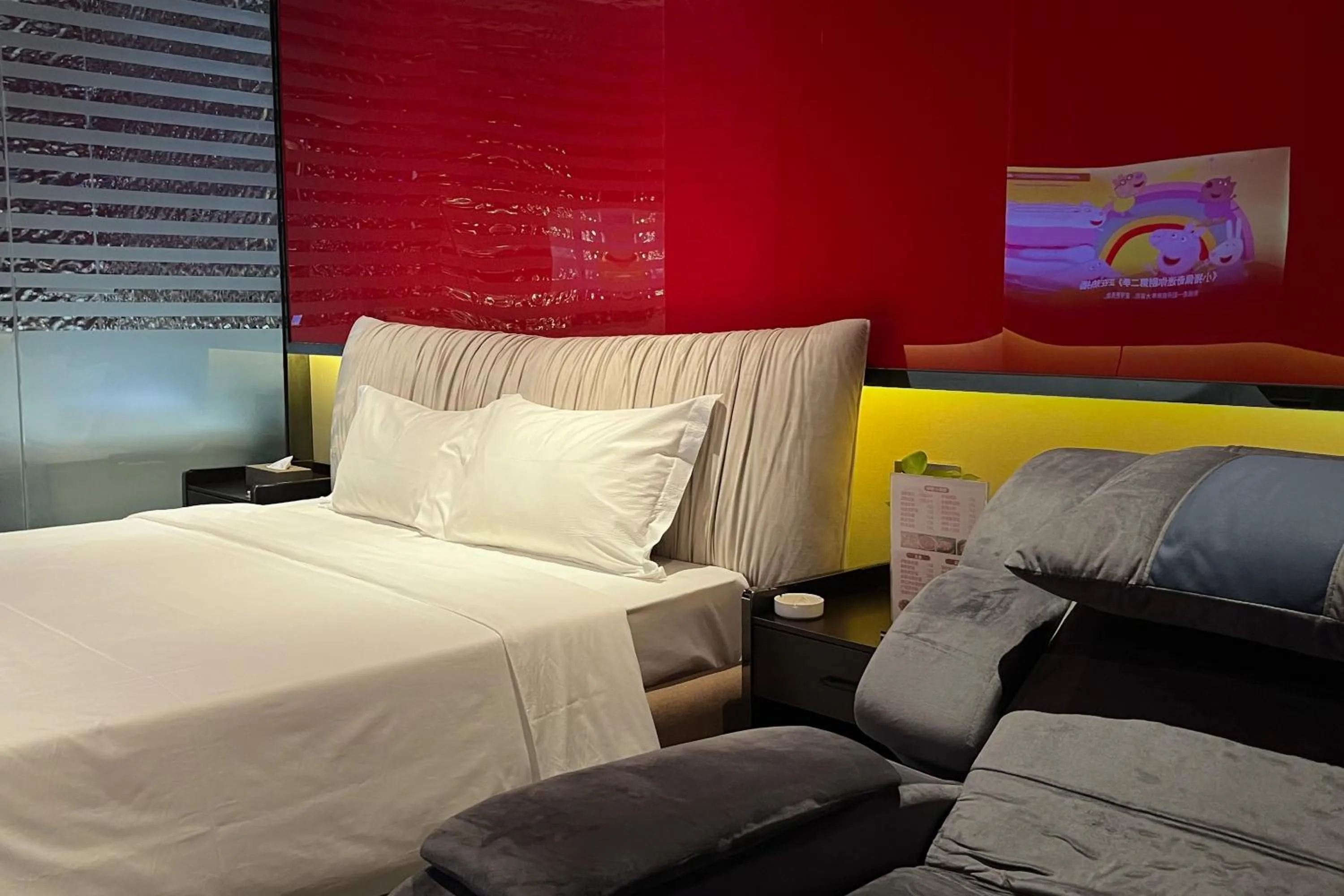 Spa and wellness centre/facilities, Bed in DongHu Resort Hotel