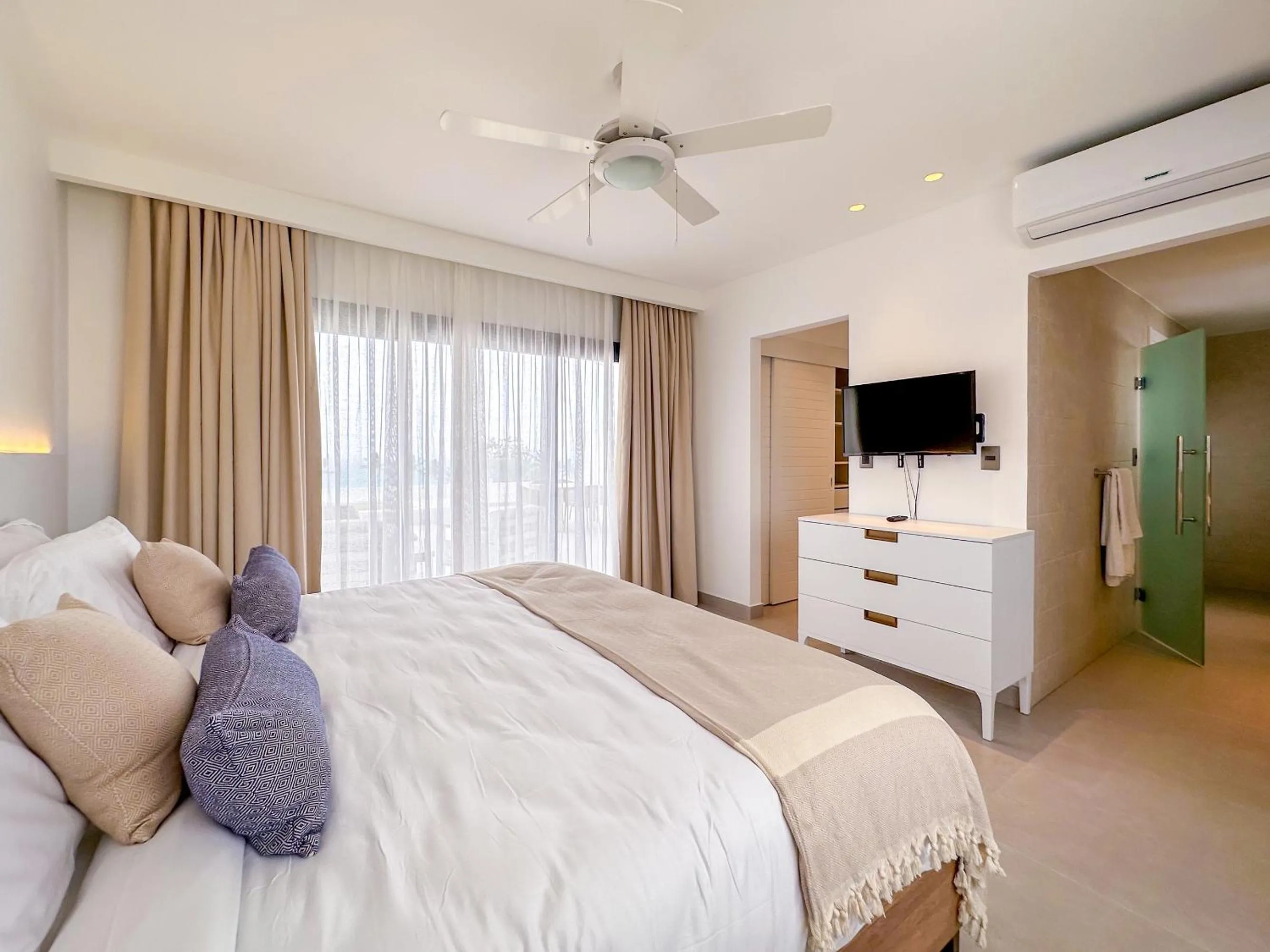 Bedroom, Bed in Beach Homes Punta Cana