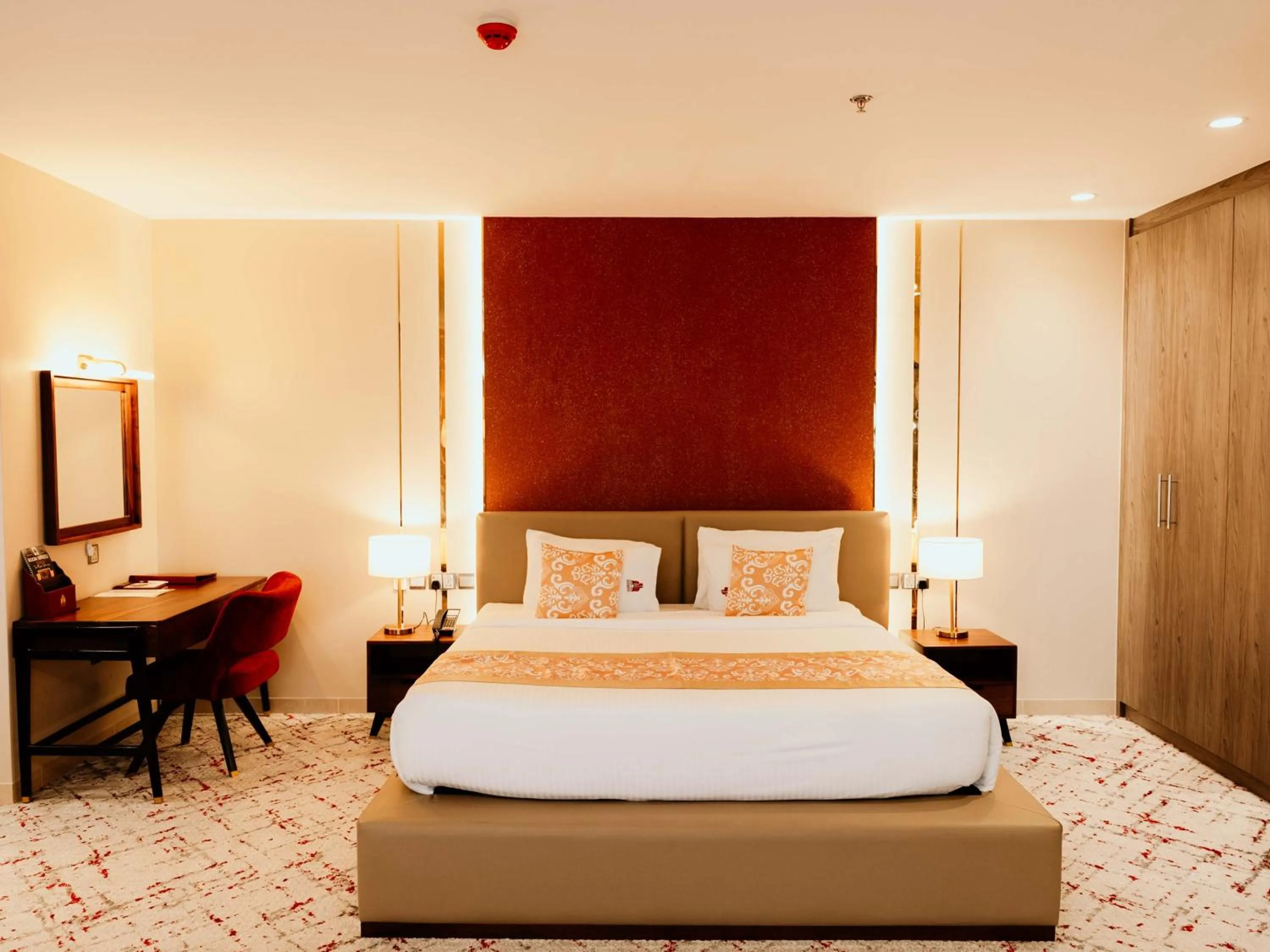 Bed in Kingjada Hotels & Apartments