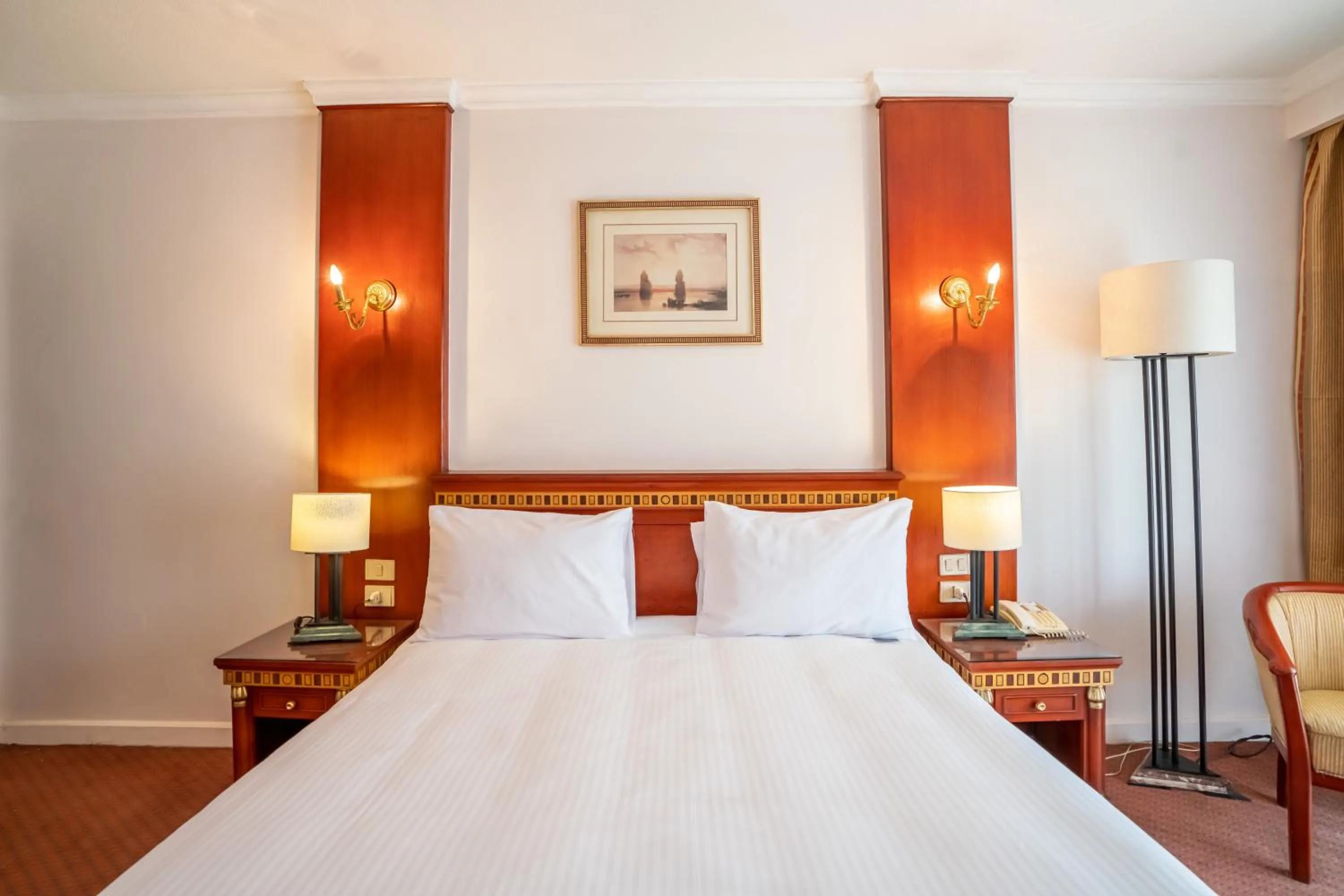 Bedroom, Bed in Azal Pyramids Hotel