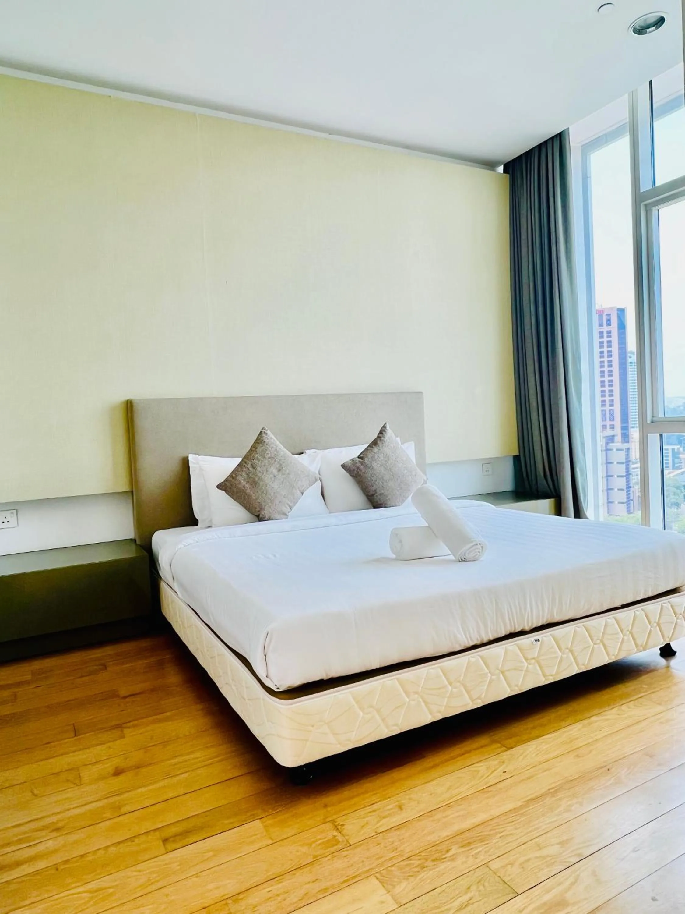 Photo of the whole room in De Sky Platinum Suites KLCC Kuala Lumpur