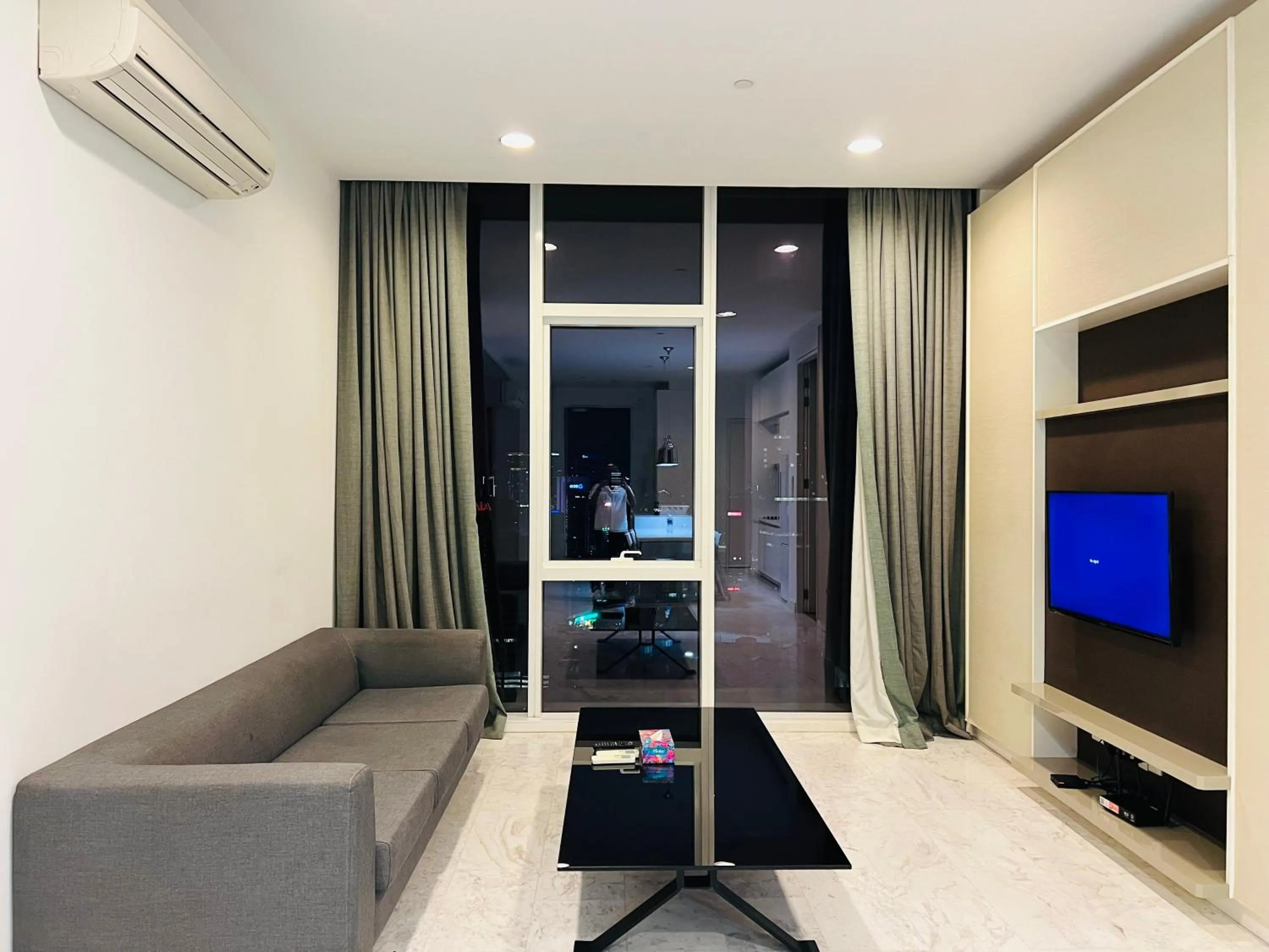 TV and multimedia in De Sky Platinum Suites KLCC Kuala Lumpur