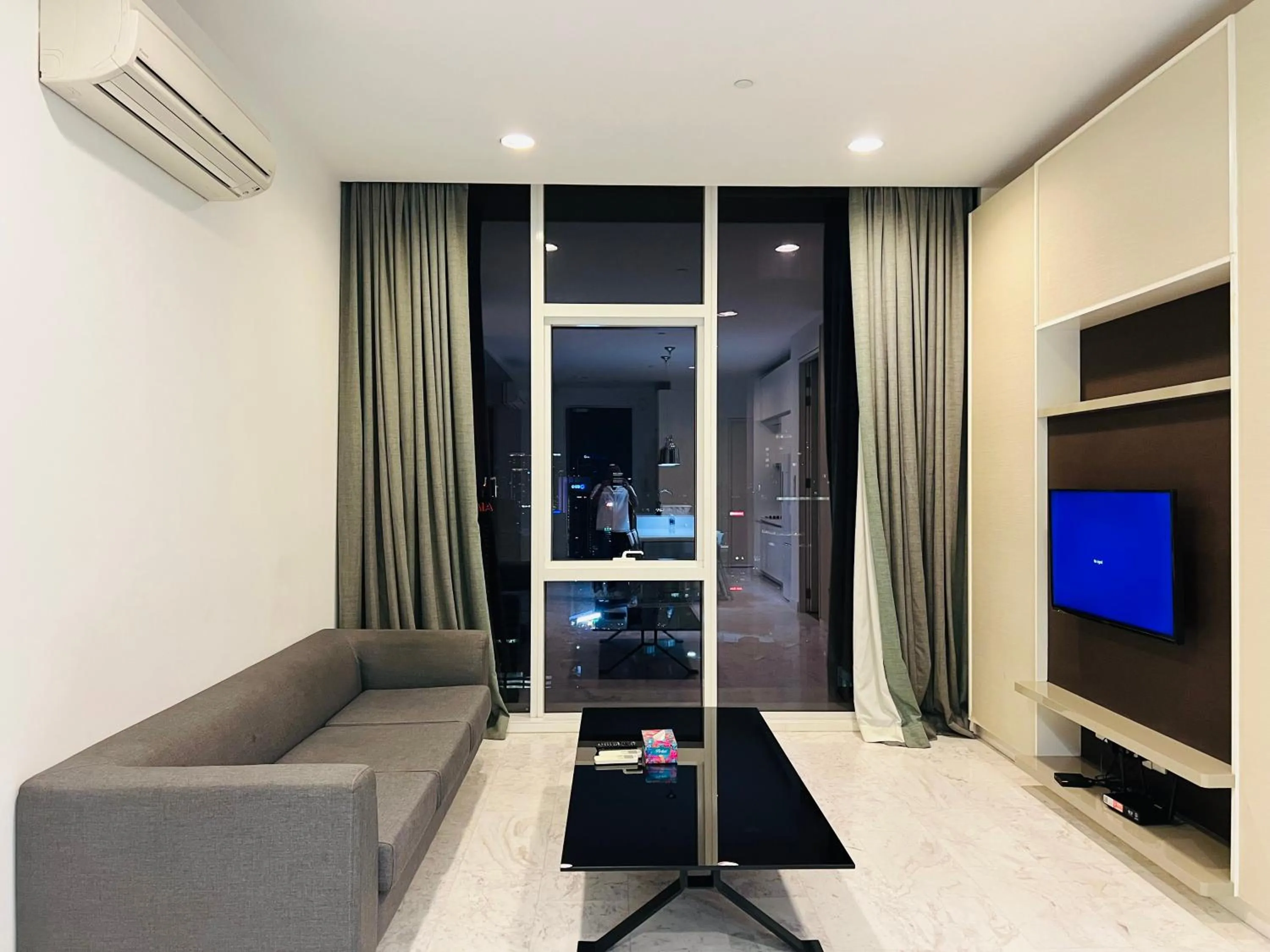 TV and multimedia in De Sky Platinum Suites KLCC Kuala Lumpur