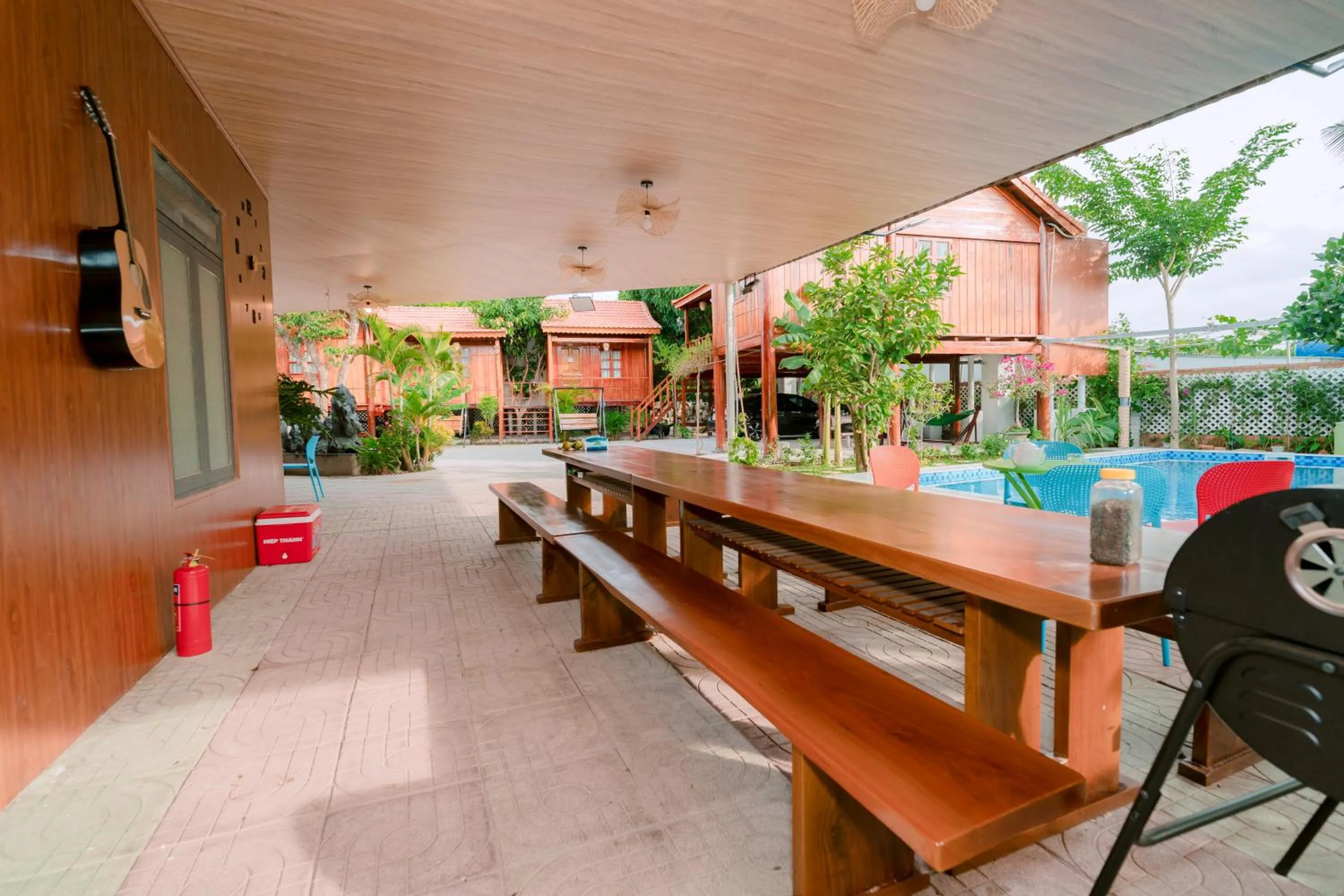 Dining area in Wooden Homestay LAGI