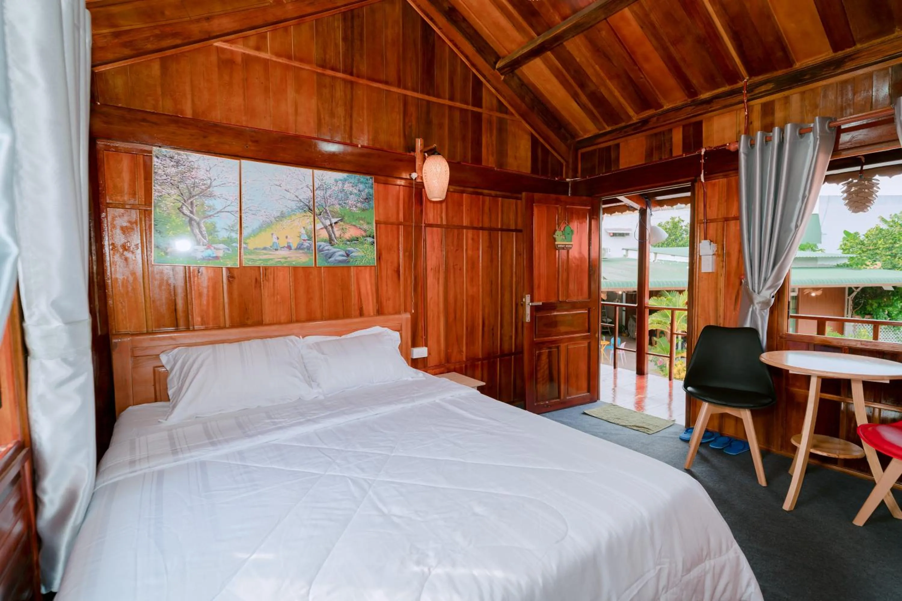 Bed in Wooden Homestay LAGI