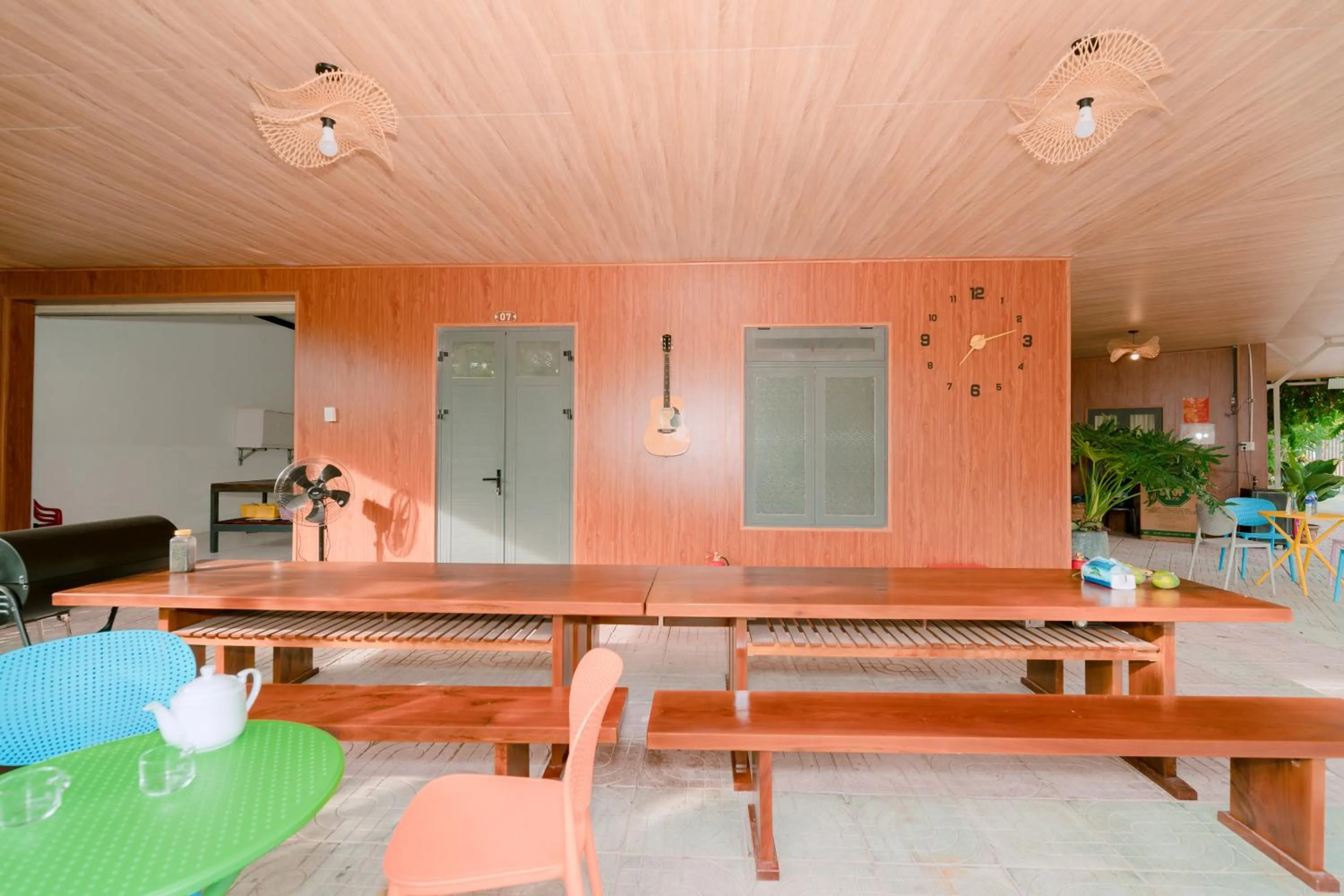 Seating area in Wooden Homestay LAGI