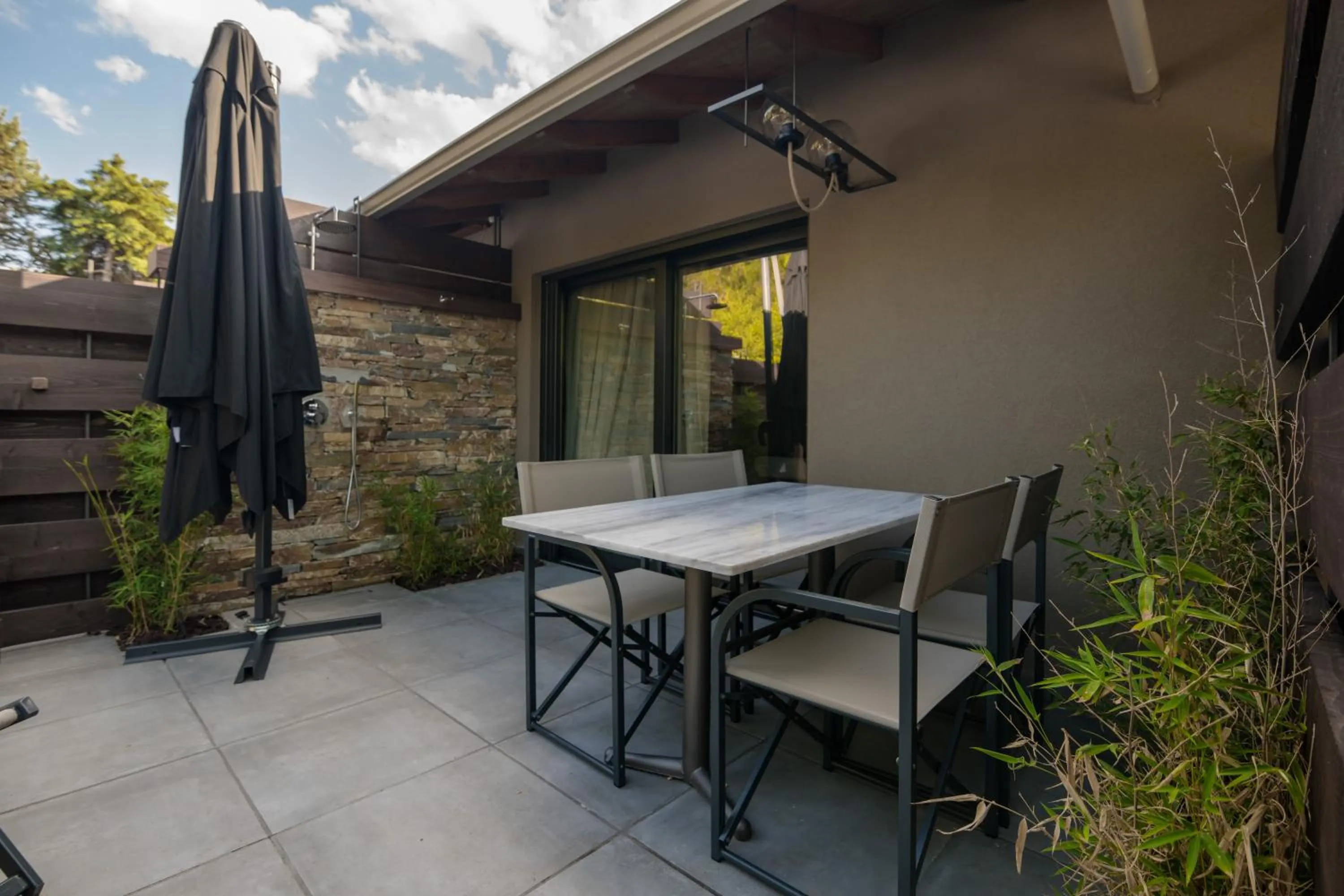 Sylvia Camping & Luxury Suites, Panel Hospitality Homes & Villas