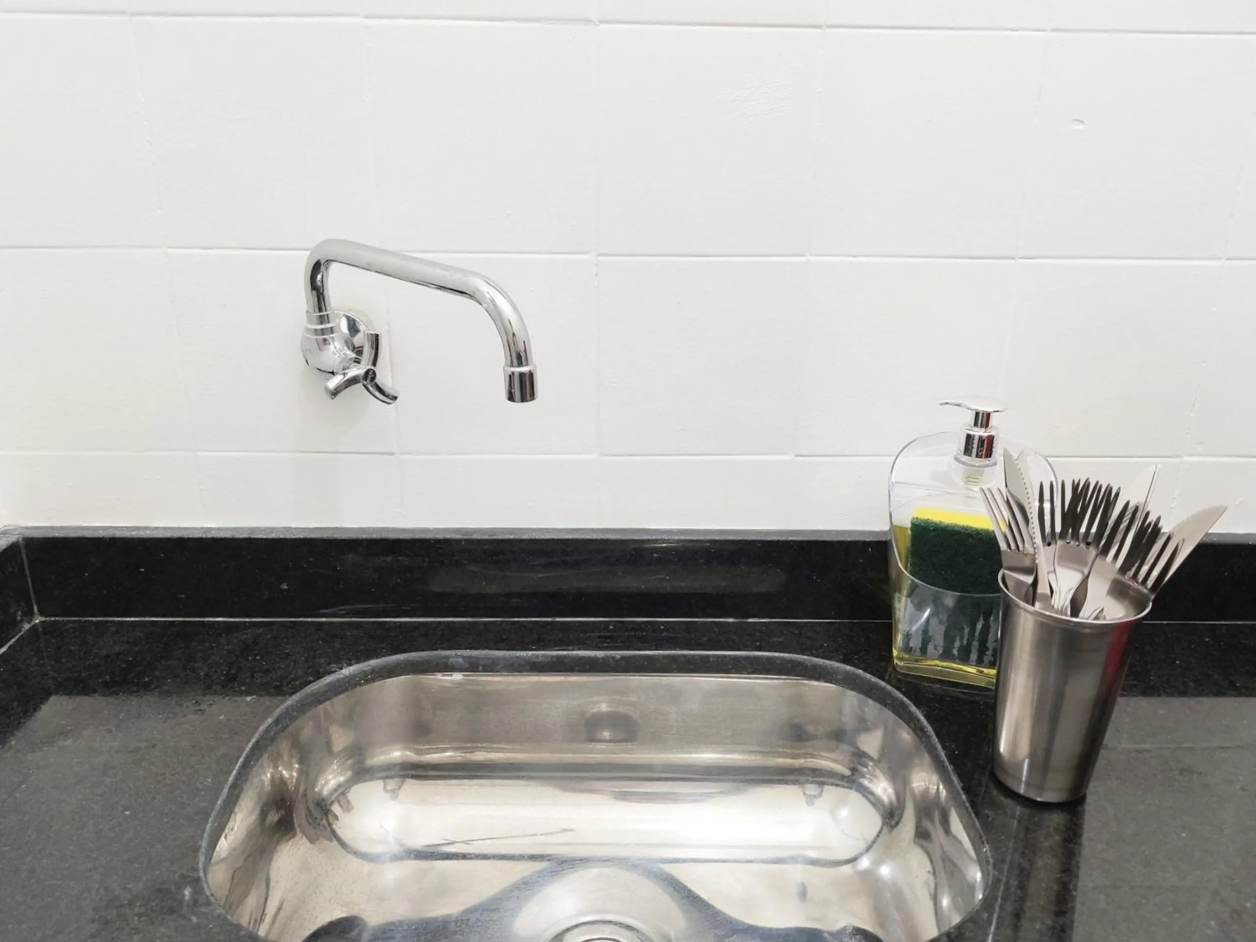 Beira-Mar reformado na Av Atlantica 207