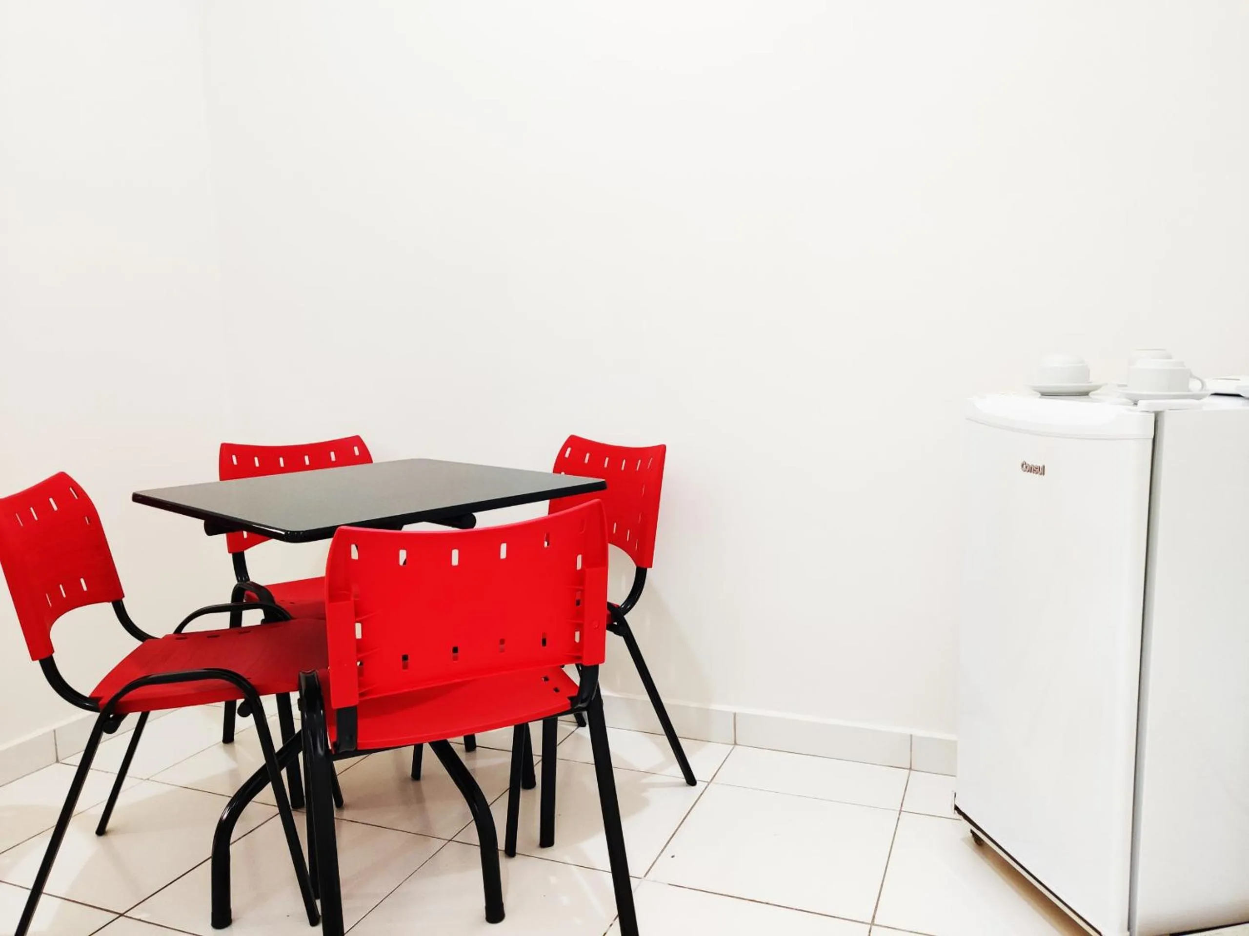 Beira-Mar reformado na Av Atlantica 207