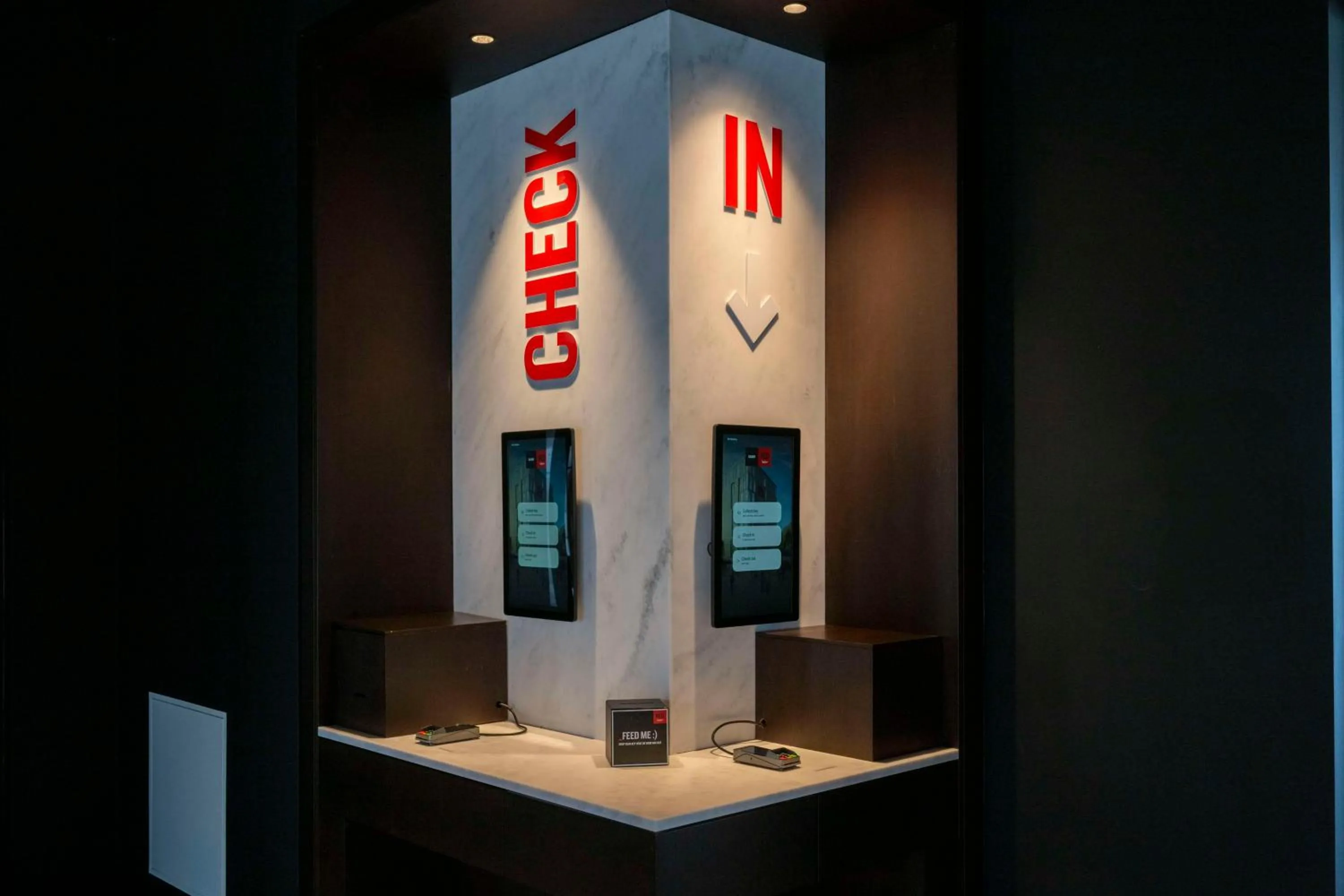 Lobby or reception in Radisson RED Galway