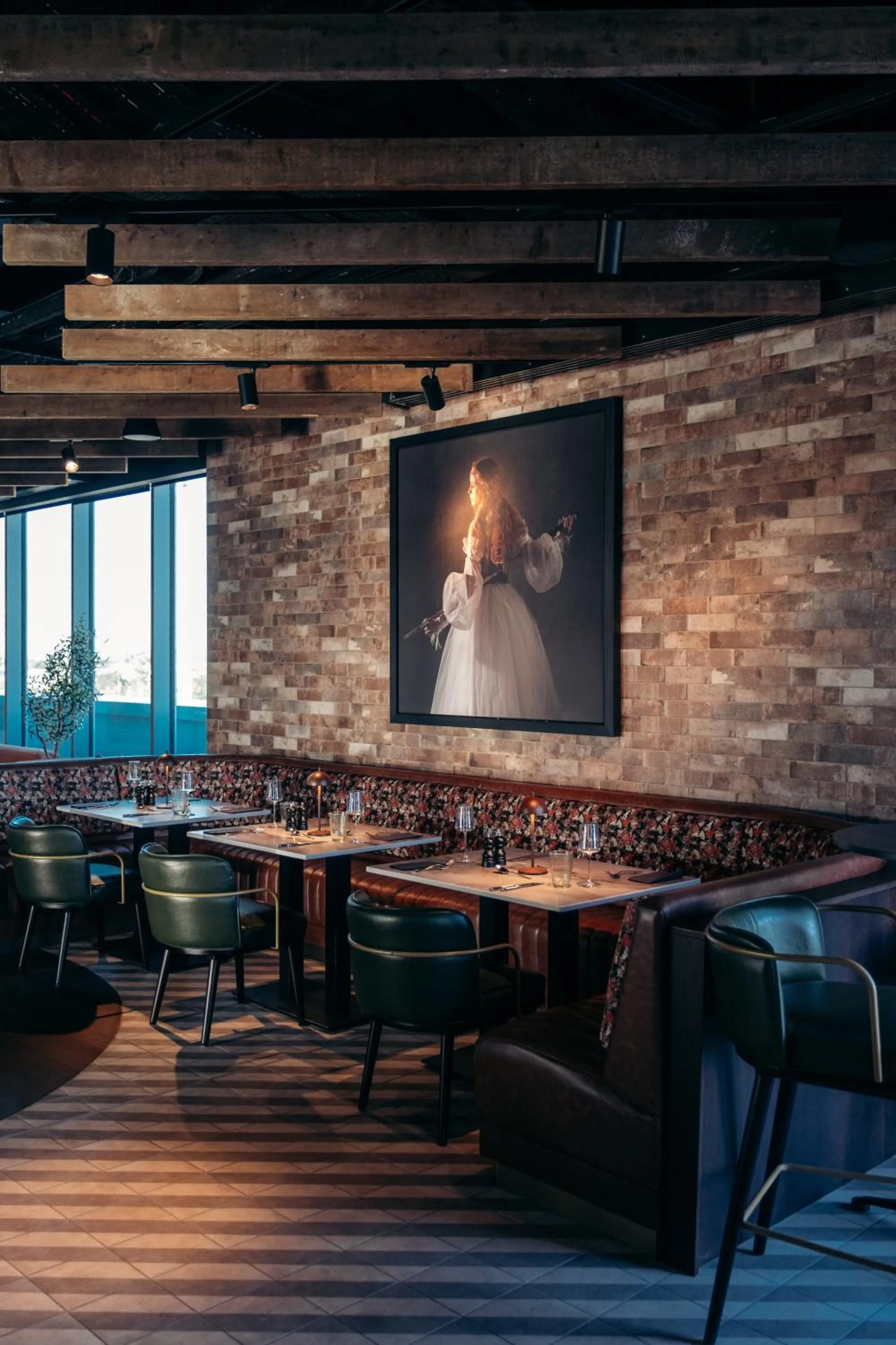 Restaurant/places to eat in Radisson RED Galway