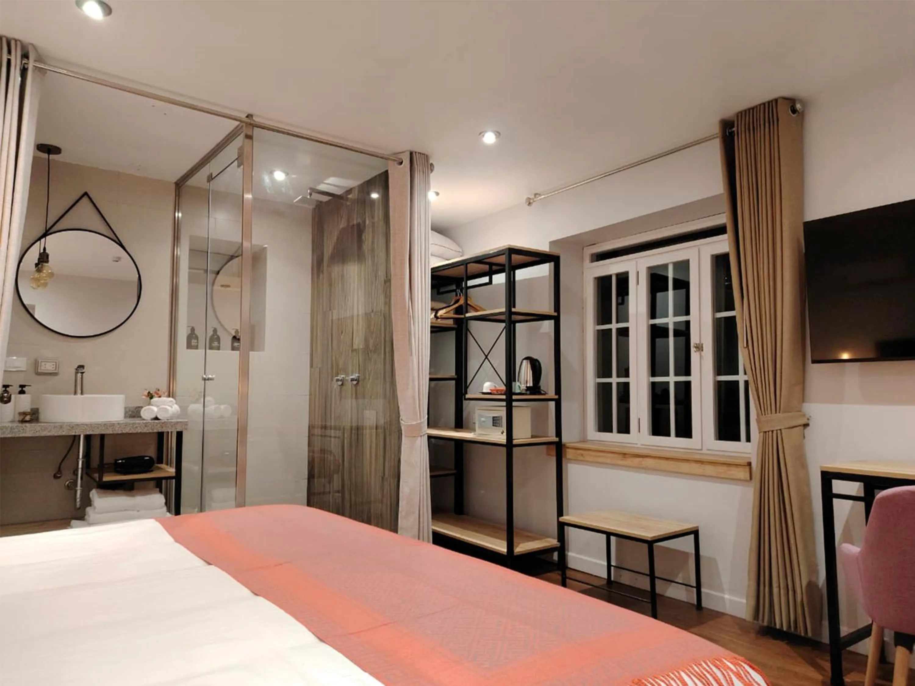 Bed in Casa Cruz Verde by Peru Garden Hotels