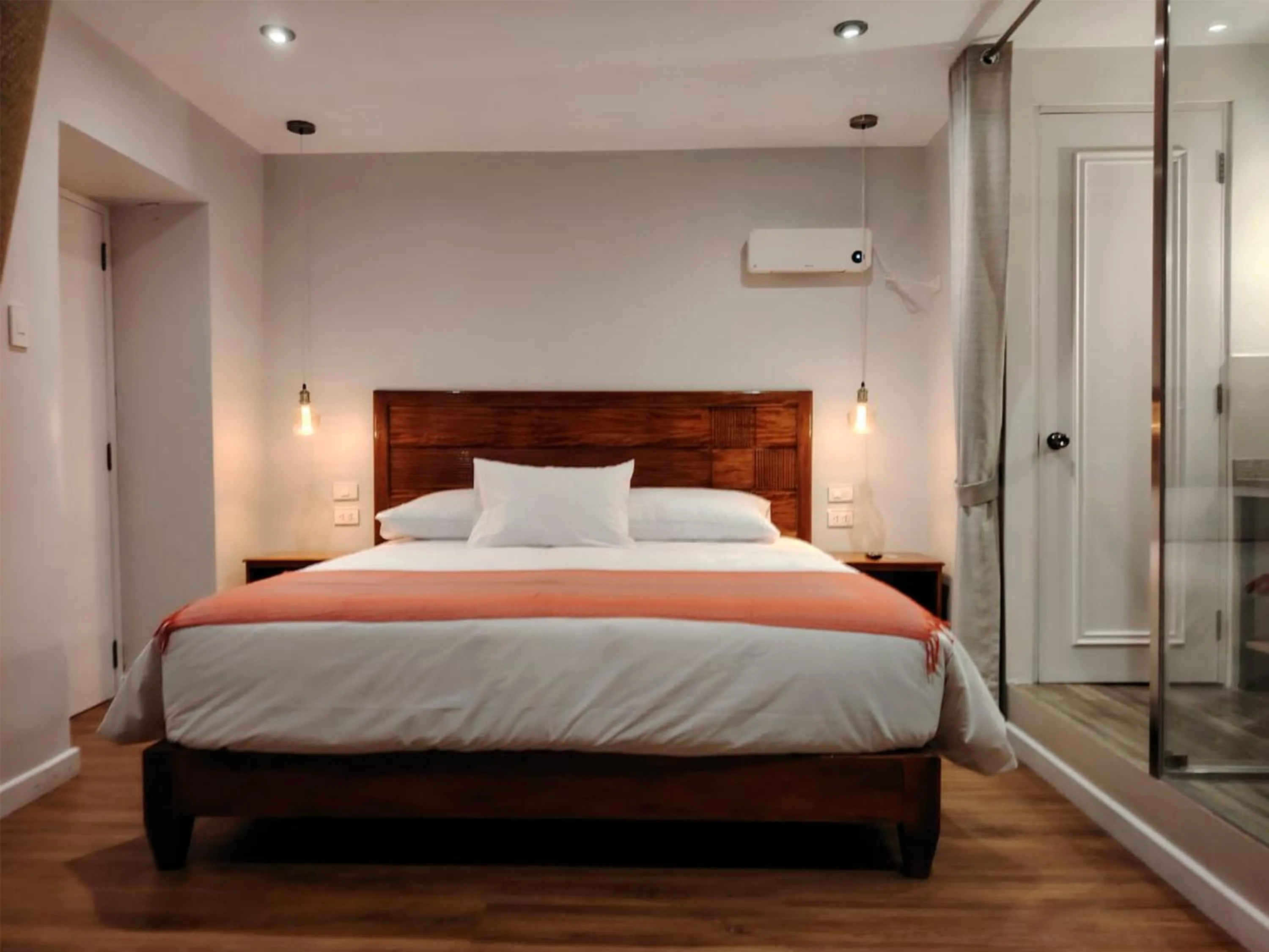 Bed in Casa Cruz Verde by Peru Garden Hotels