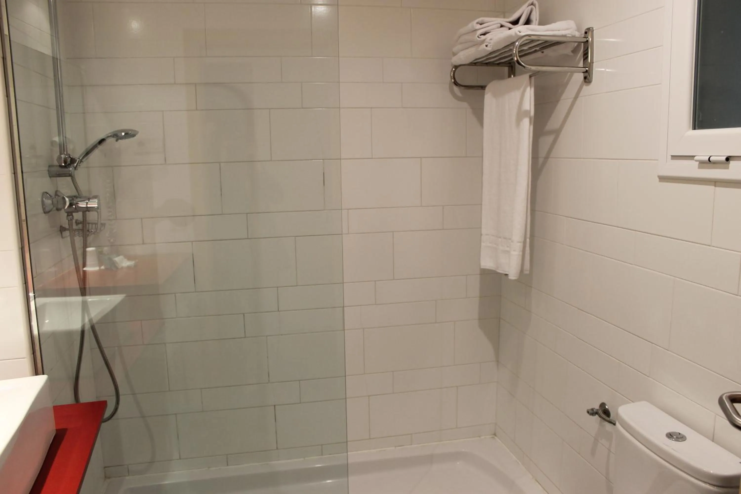 Bathroom in Apartaments Ciutat Vella