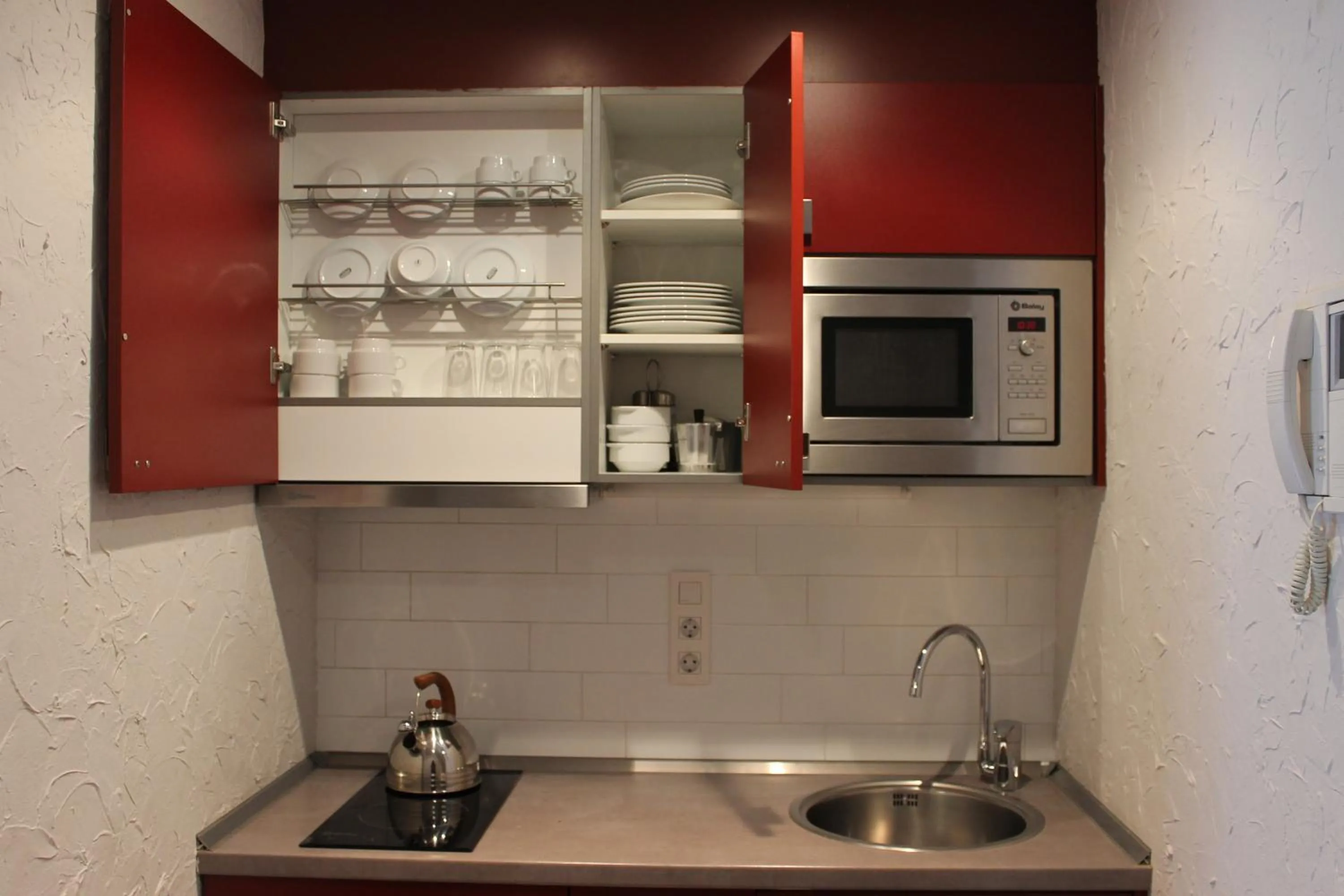 Kitchen or kitchenette in Apartaments Ciutat Vella