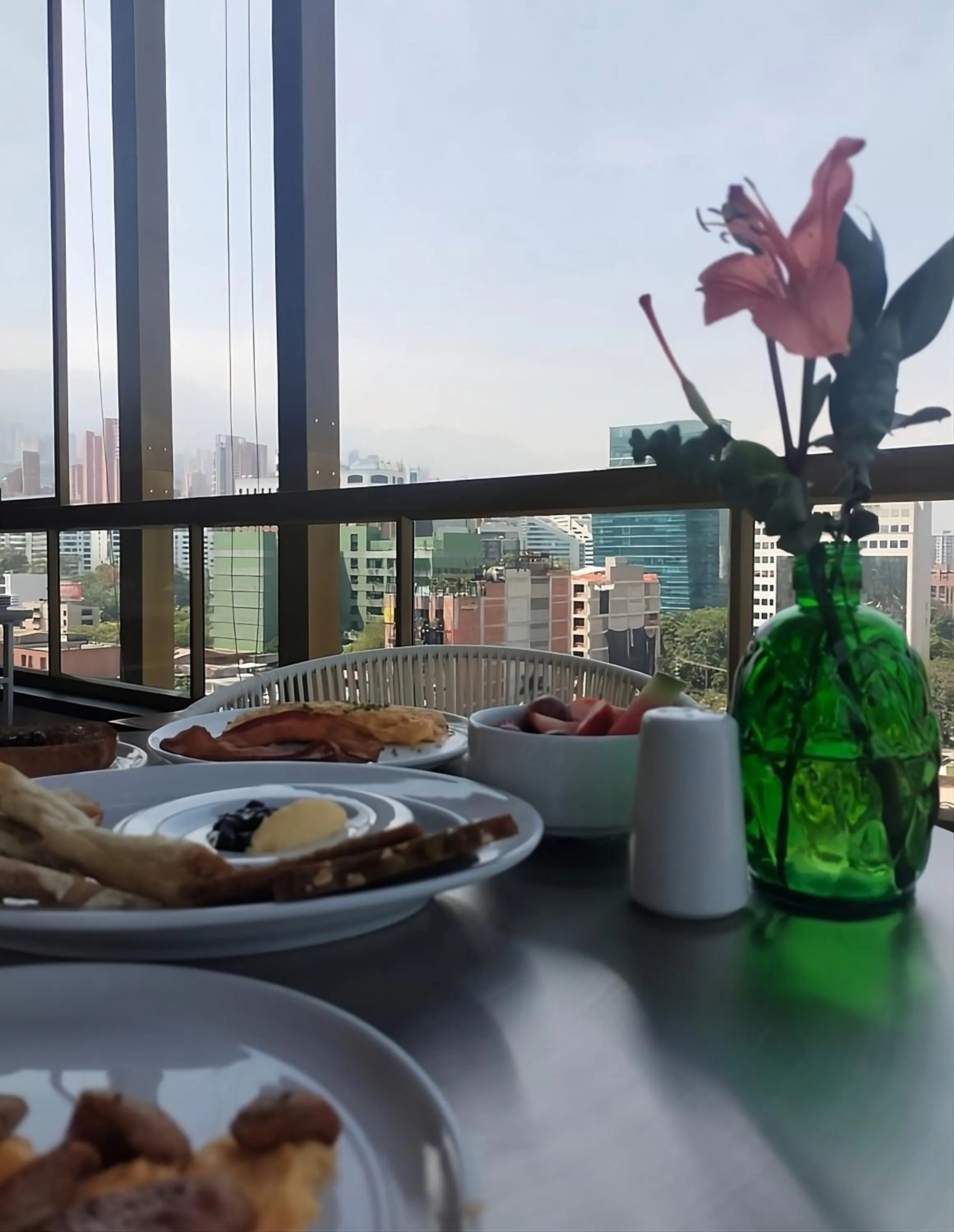 Breakfast in Golden Valley Hotel