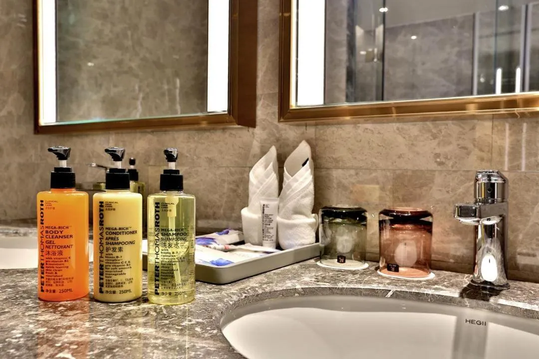 Bathroom in The Mulian Hotel of Guangzhou Nansha Fenghuang Lake