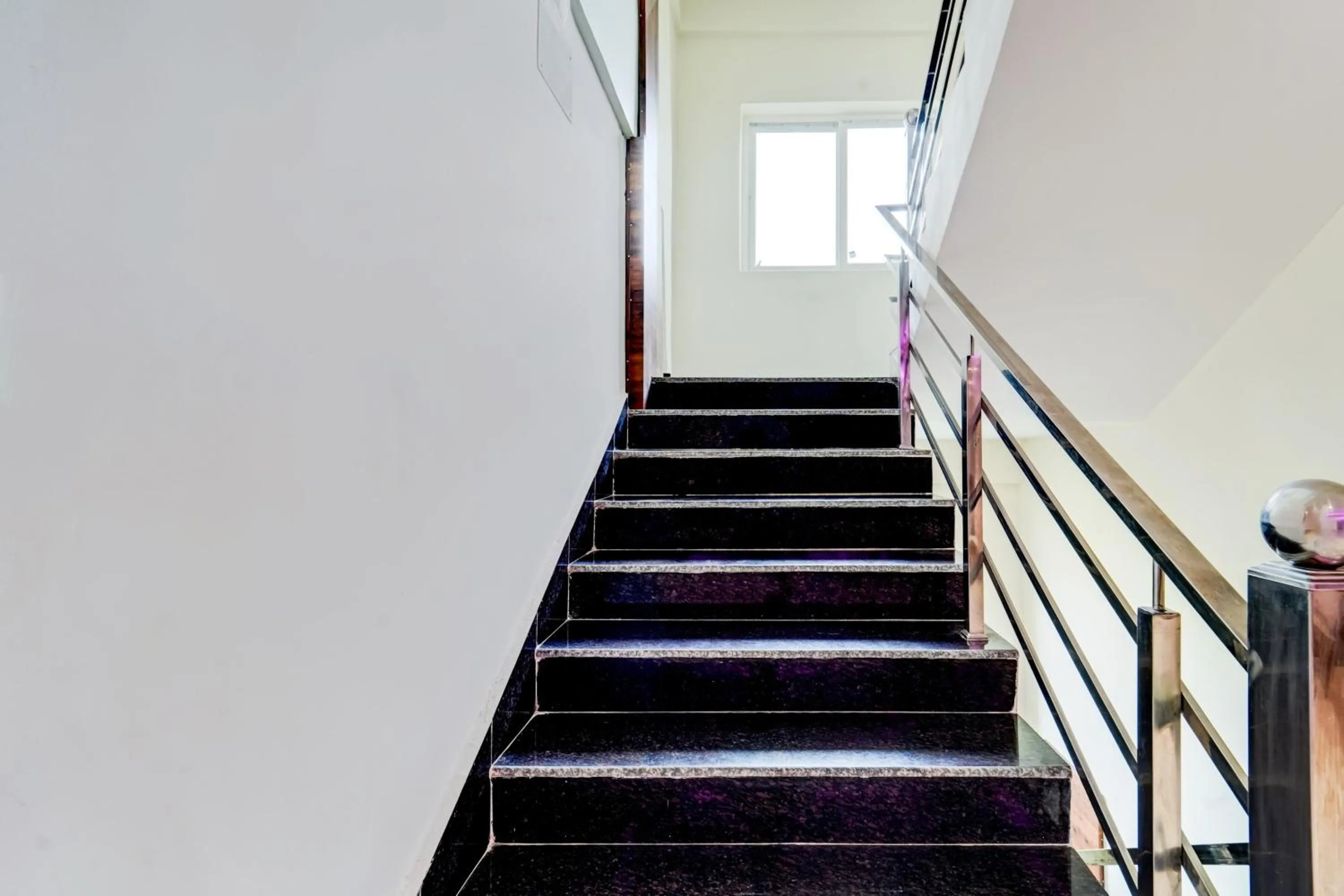 Lobby or reception in Super Townhouse La Vista