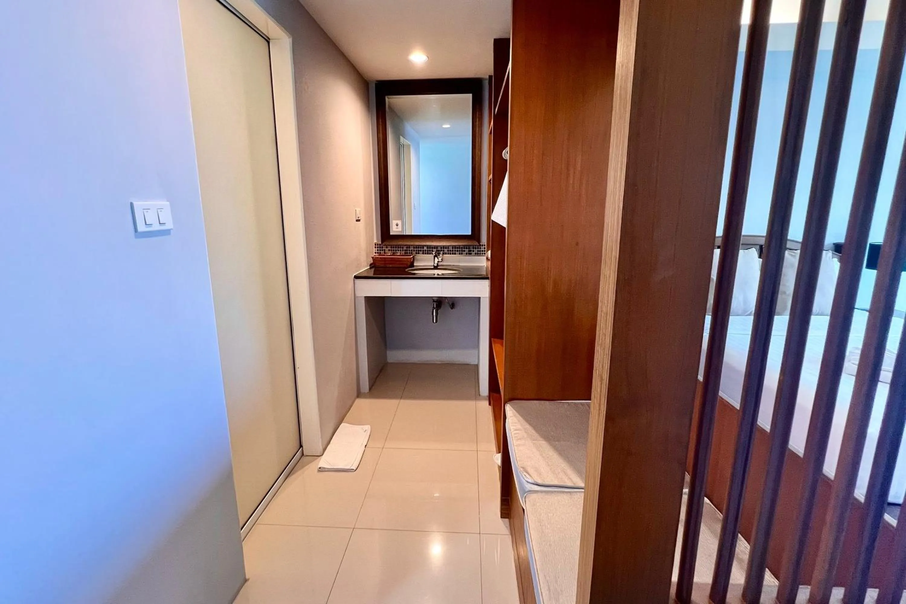 wardrobe in Phuhunsa Boutique Hotel