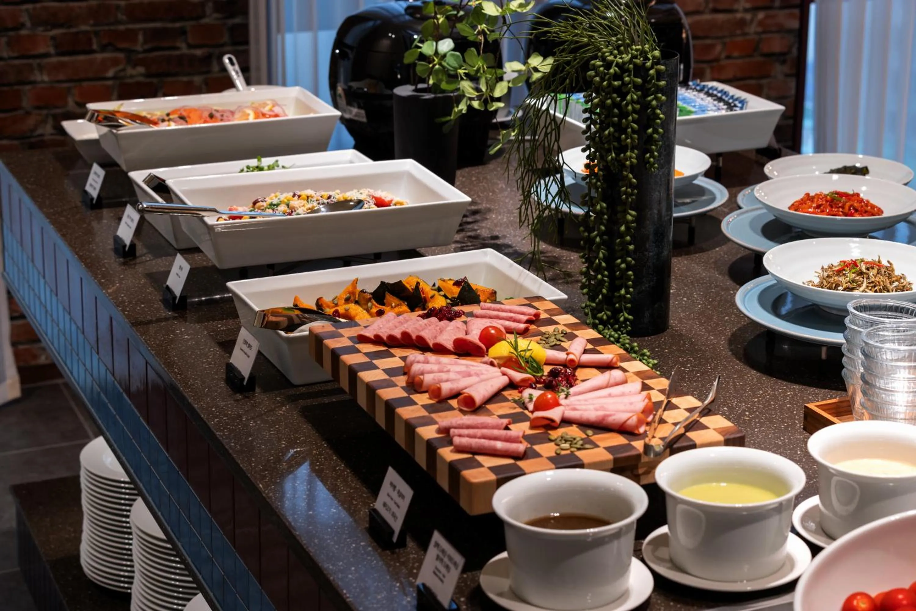 Restaurant/places to eat in SONO MOON Haeundae