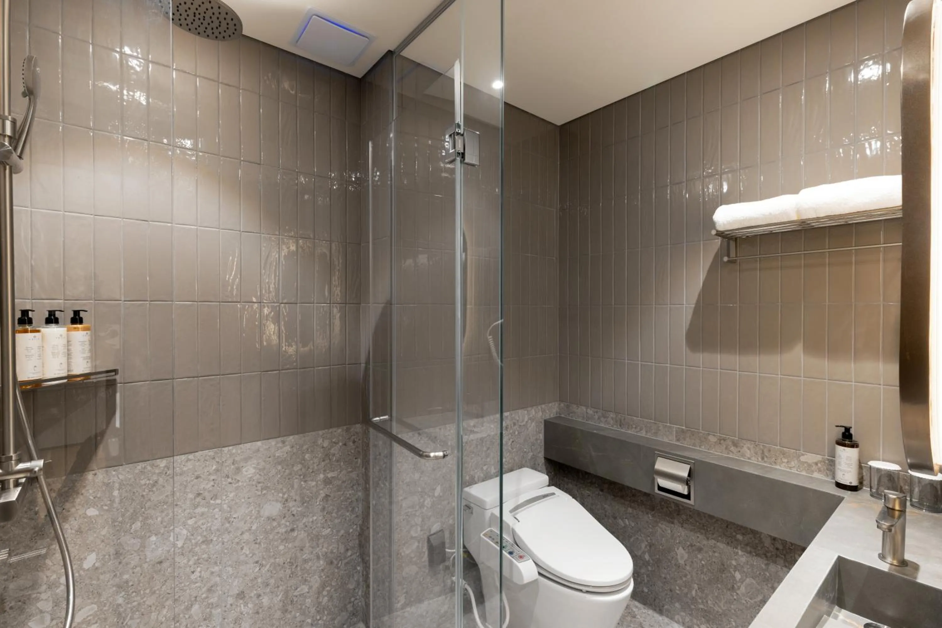 Bathroom in SONO MOON Haeundae