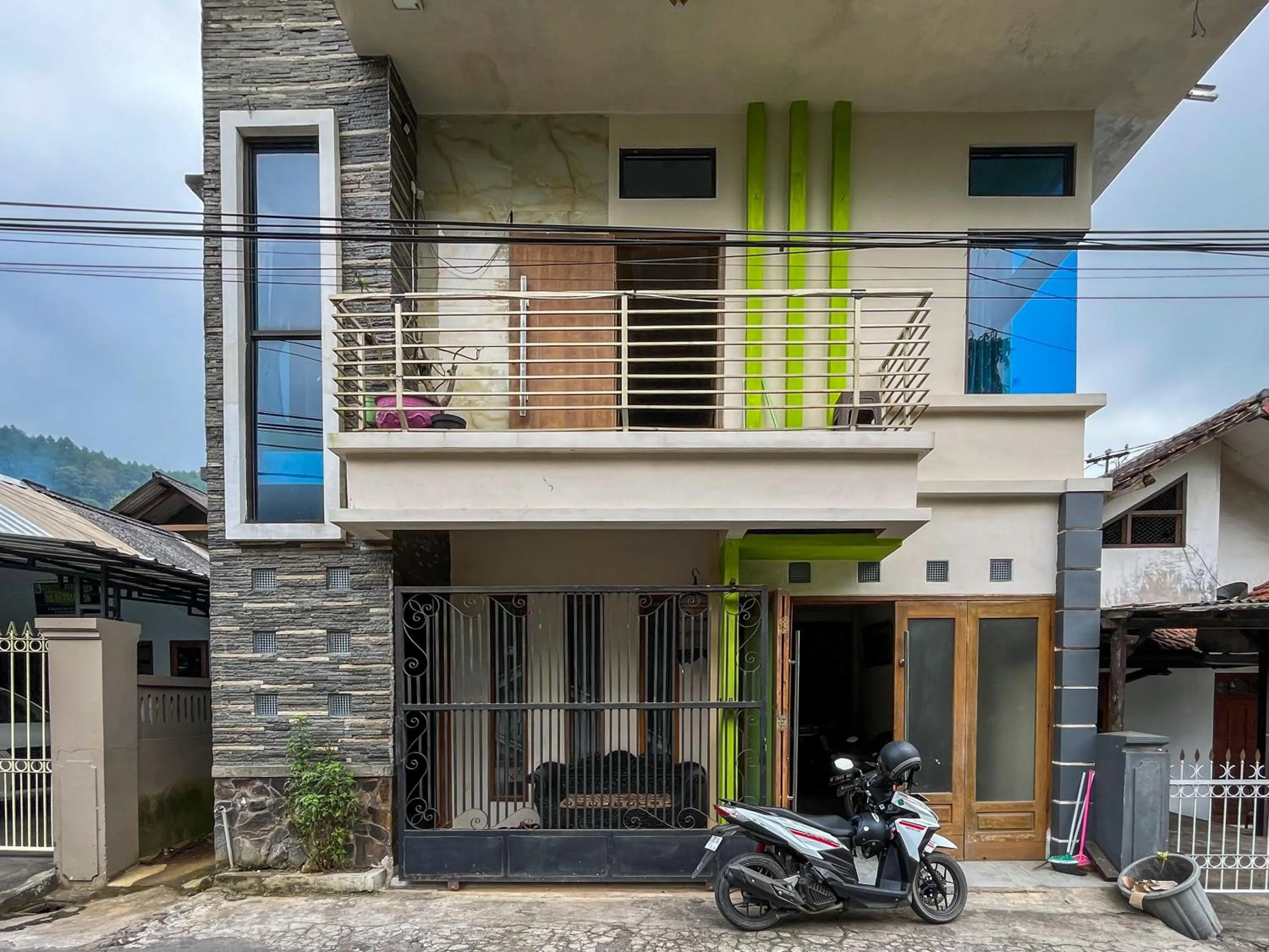 Property building in Rumah Bromo RedPartner